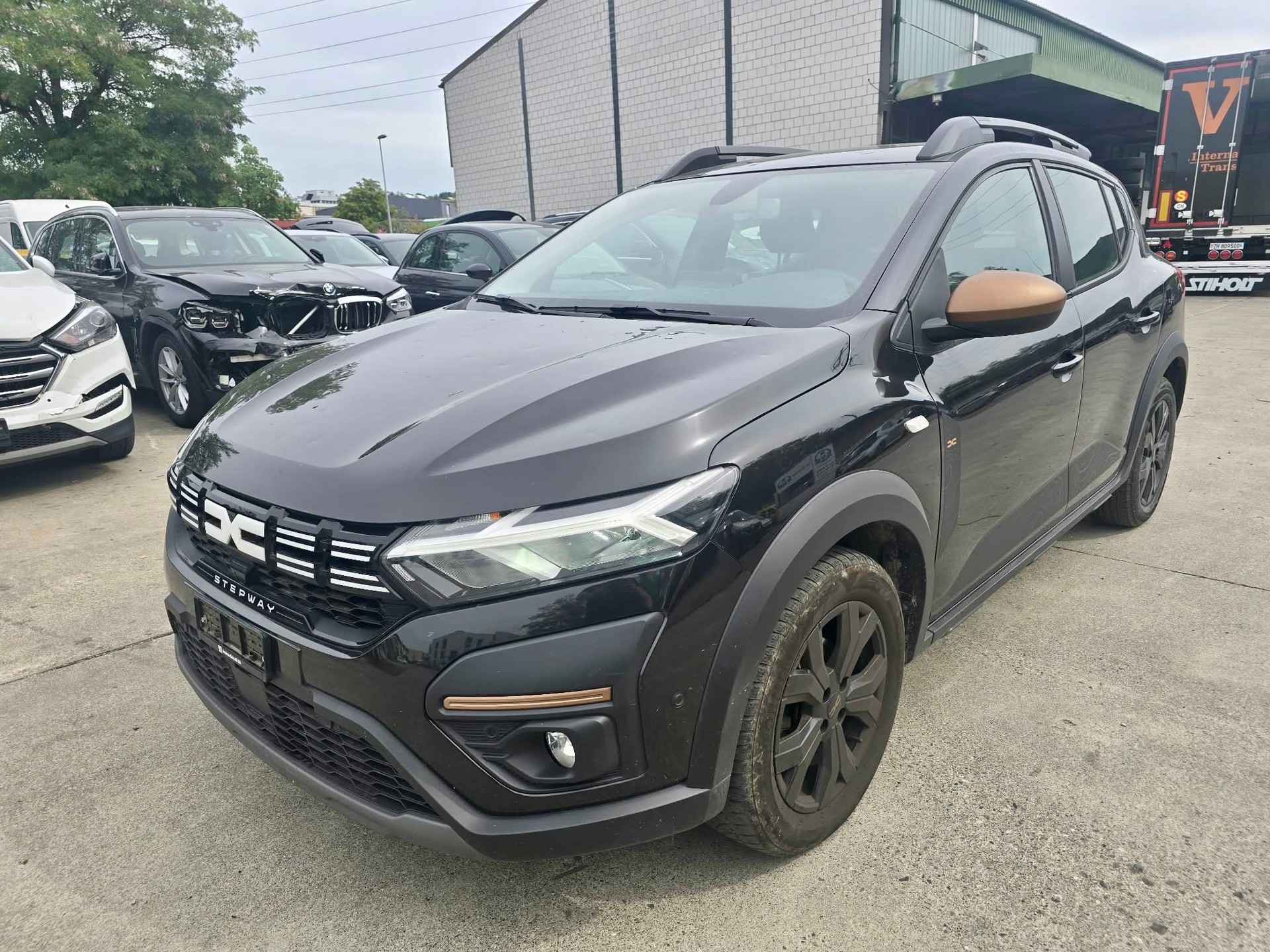 DACIA Sandero Stepway TCe 90 Extreme CVT-image-0