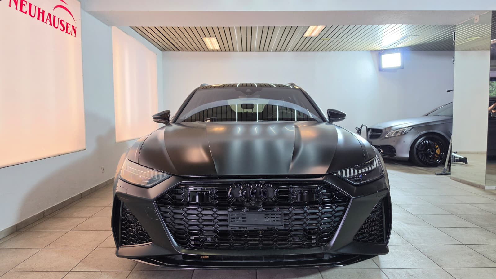 AUDI RS6 Avant 4.0 TFSI V8 quattro,CH-FAHRZEUG, TOP ZUSTAND, APR CHIPTUNING 720PS UND 1025NM, KW TIEFERLEGUNG, UVM.-showroom-element-2