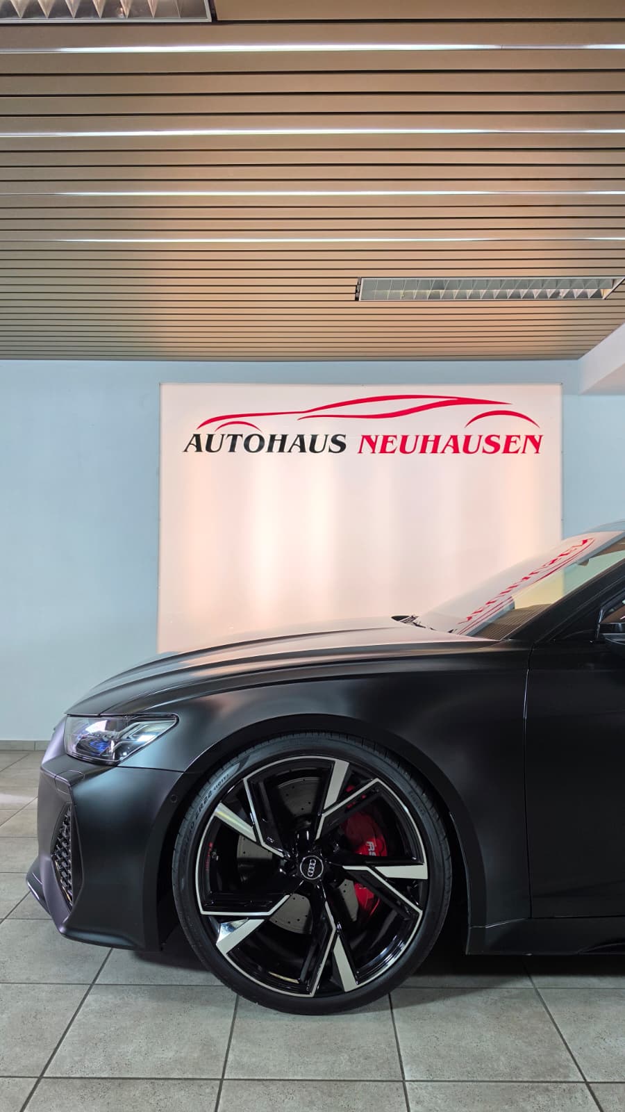 AUDI RS6 Avant 4.0 TFSI V8 quattro,CH-FAHRZEUG, TOP ZUSTAND, APR CHIPTUNING 720PS UND 1025NM, KW TIEFERLEGUNG, UVM.-showroom-element-1