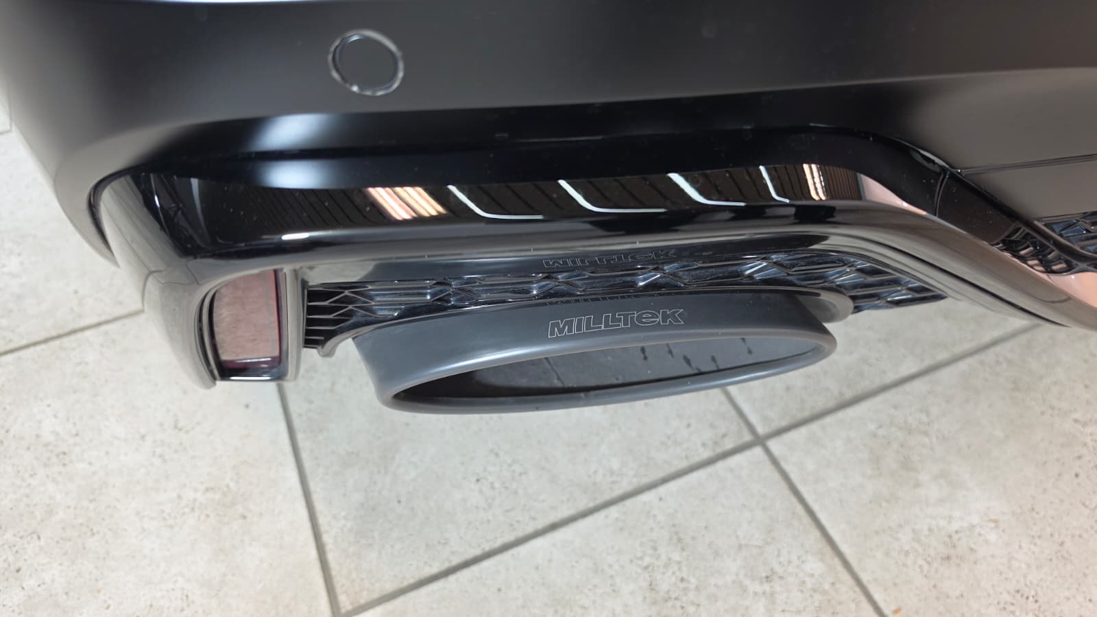 AUDI RS6 Avant 4.0 TFSI V8 quattro,CH-FAHRZEUG, TOP ZUSTAND, APR CHIPTUNING 720PS UND 1025NM, KW TIEFERLEGUNG, UVM.-image-18