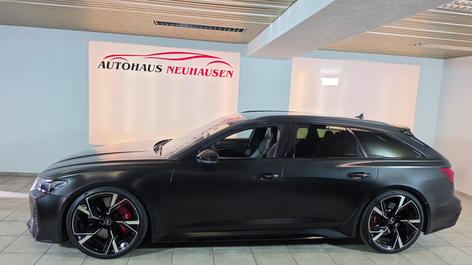 AUDI RS6 Avant 4.0 TFSI V8 quattro,CH-FAHRZEUG, TOP ZUSTAND, APR CHIPTUNING 720PS UND 1025NM, KW TIEFERLEGUNG, UVM.-image-5