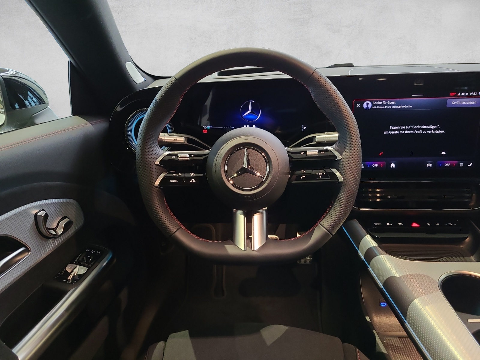 MERCEDES-BENZ CLA 220 AMG Line 4matic-image-4