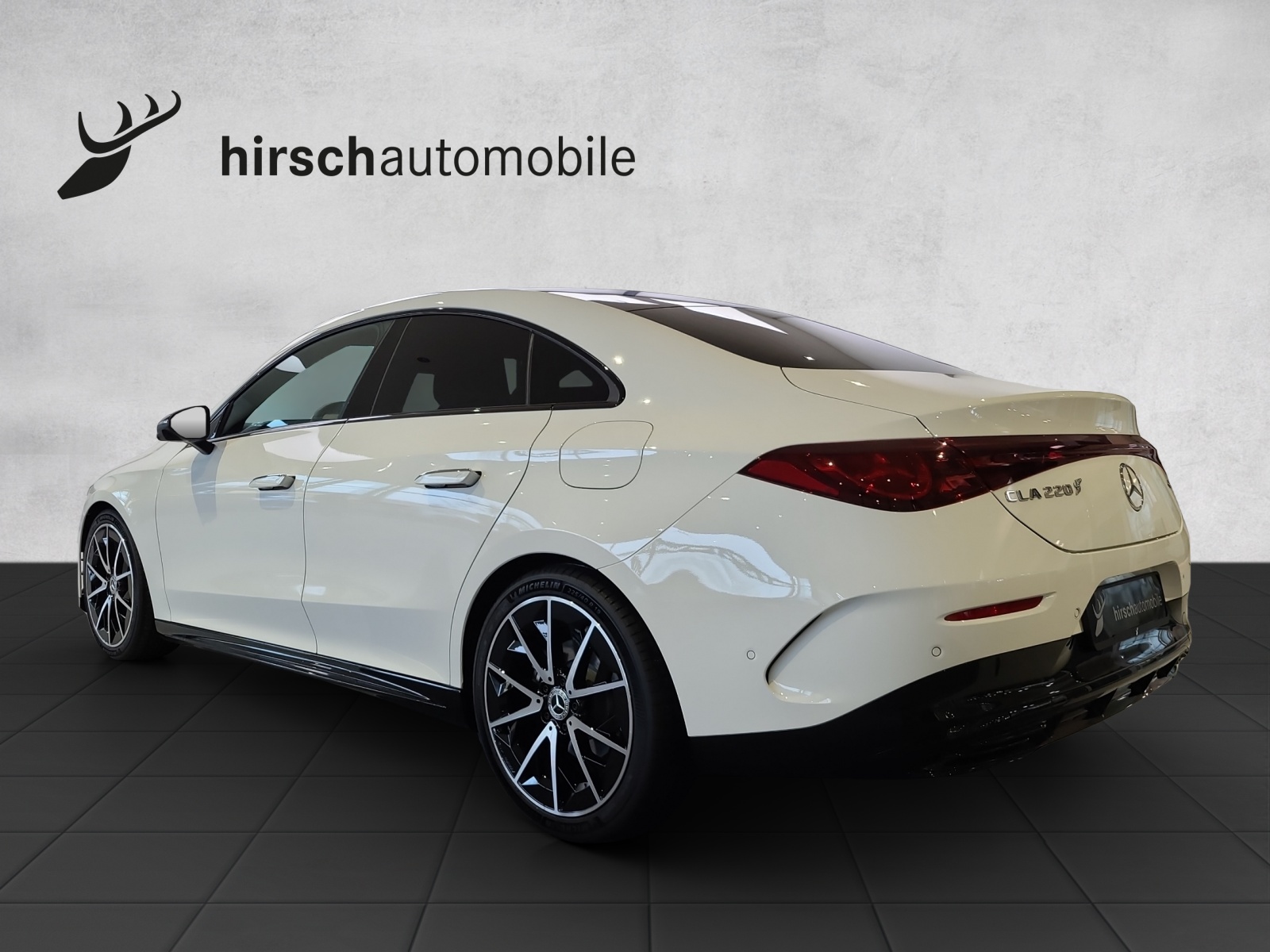 MERCEDES-BENZ CLA 220 AMG Line 4matic-image-8