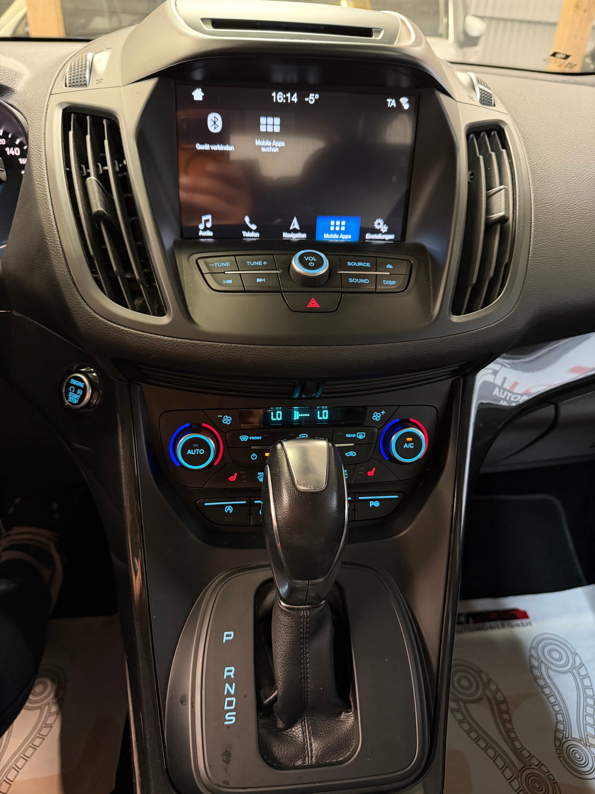 FORD Kuga 2.0 TDCi Business 4WD PowerShift-image-14