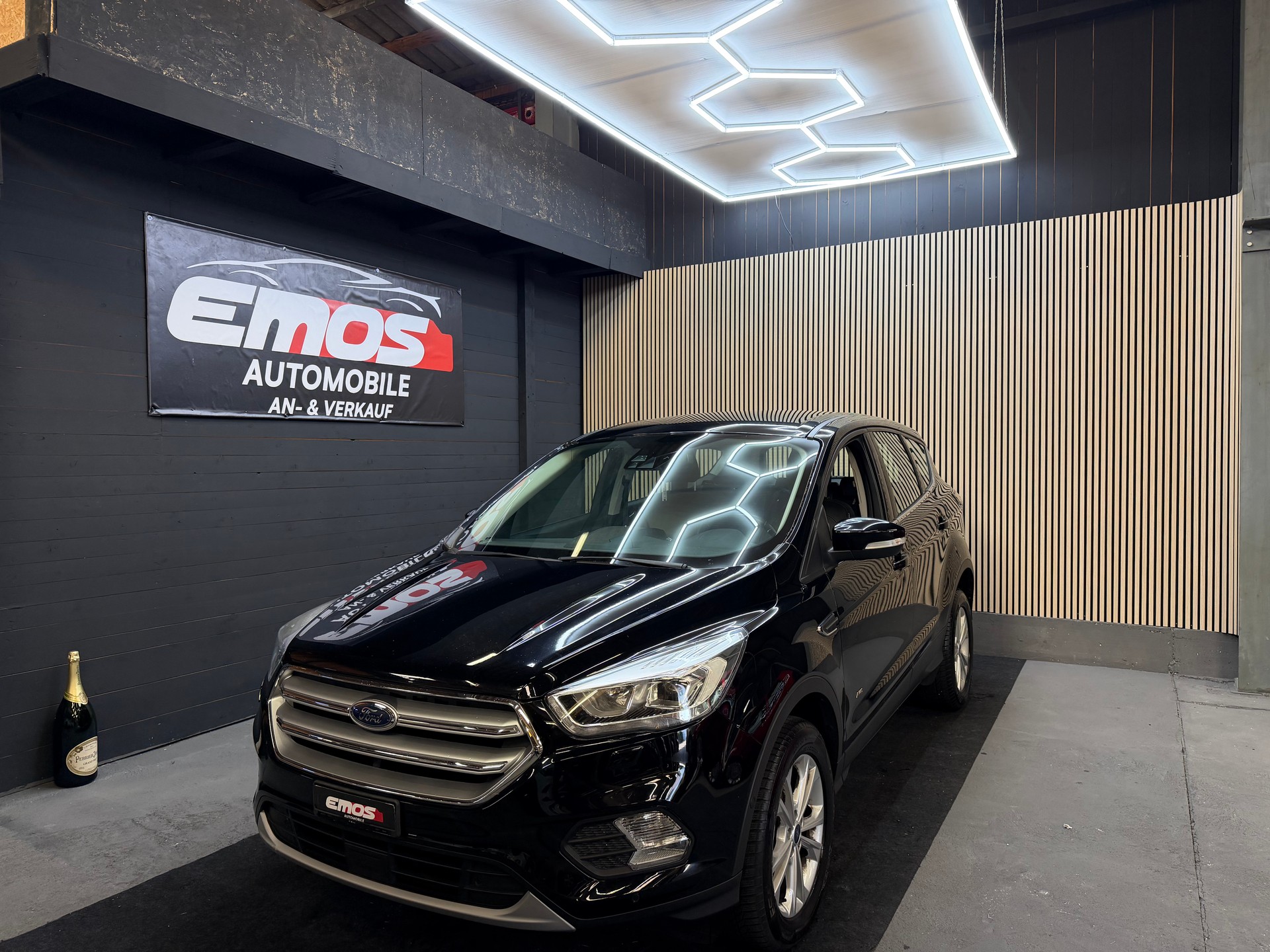 FORD Kuga 2.0 TDCi Business 4WD PowerShift-image-0
