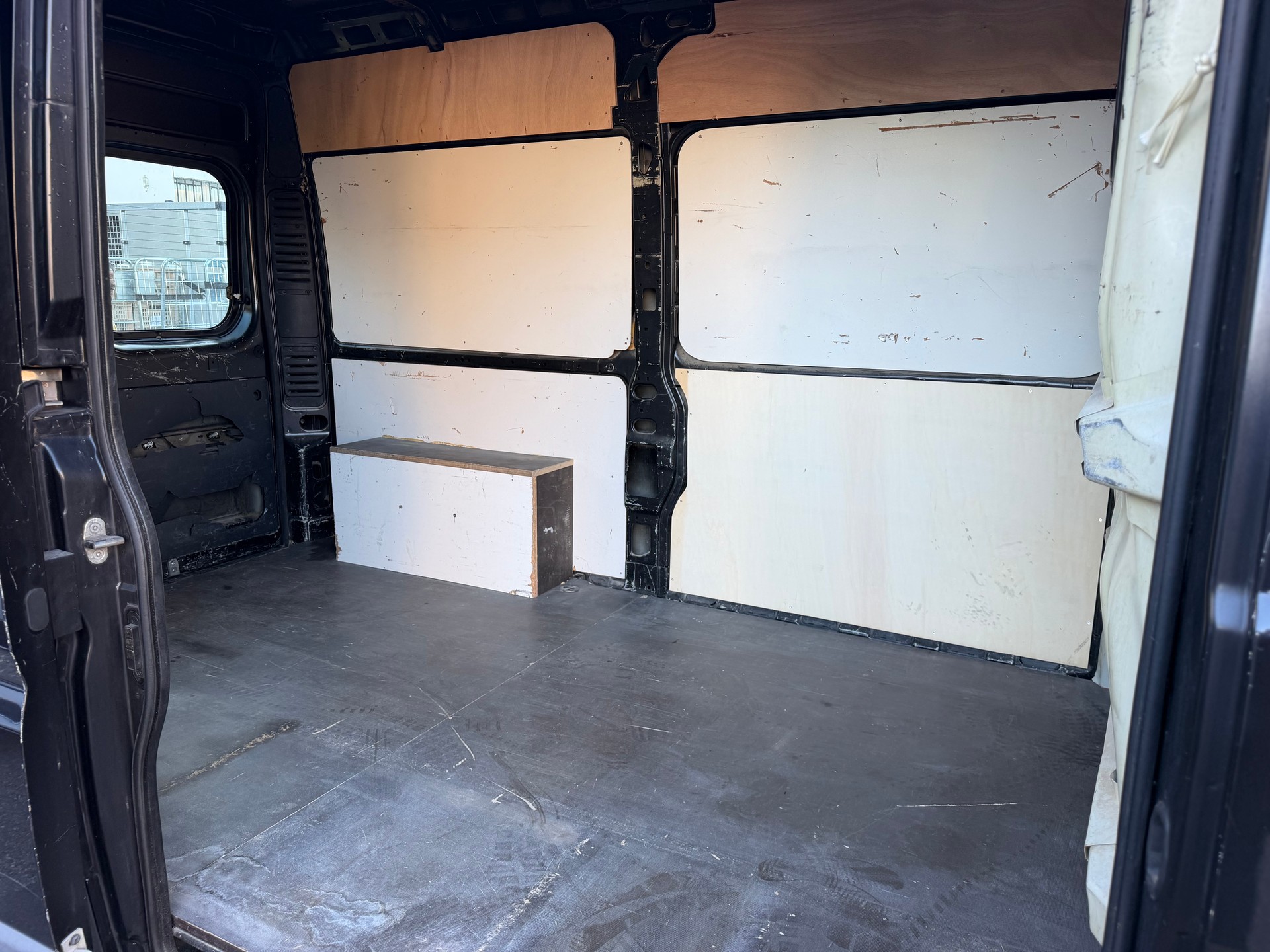 FIAT Ducato 30 2.3 MJ-image-11