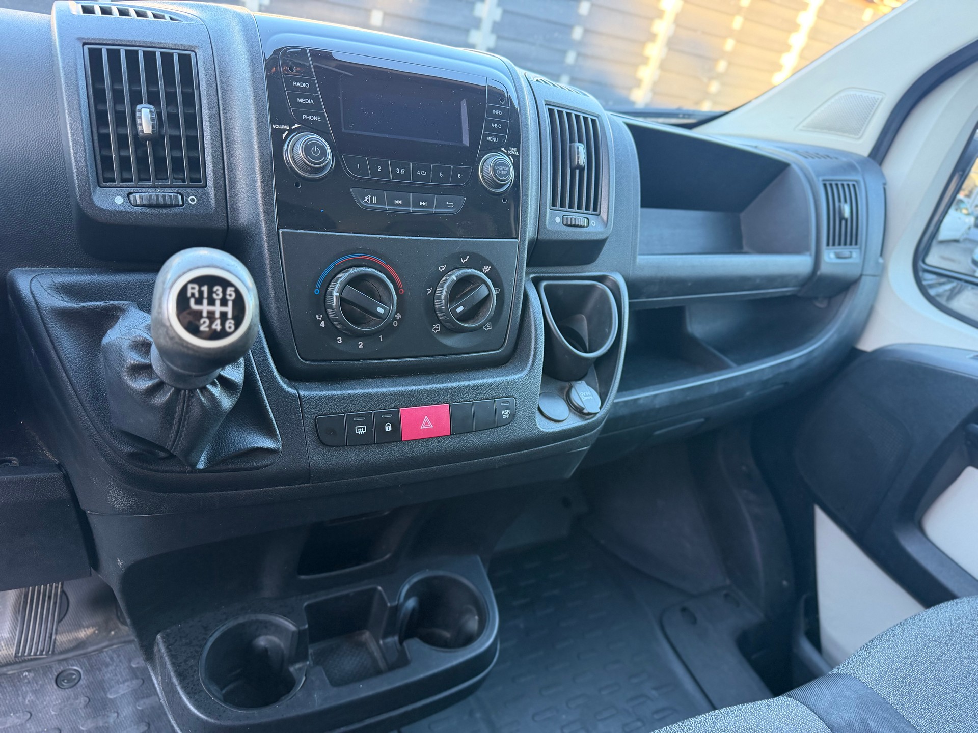 FIAT Ducato 30 2.3 MJ-image-7