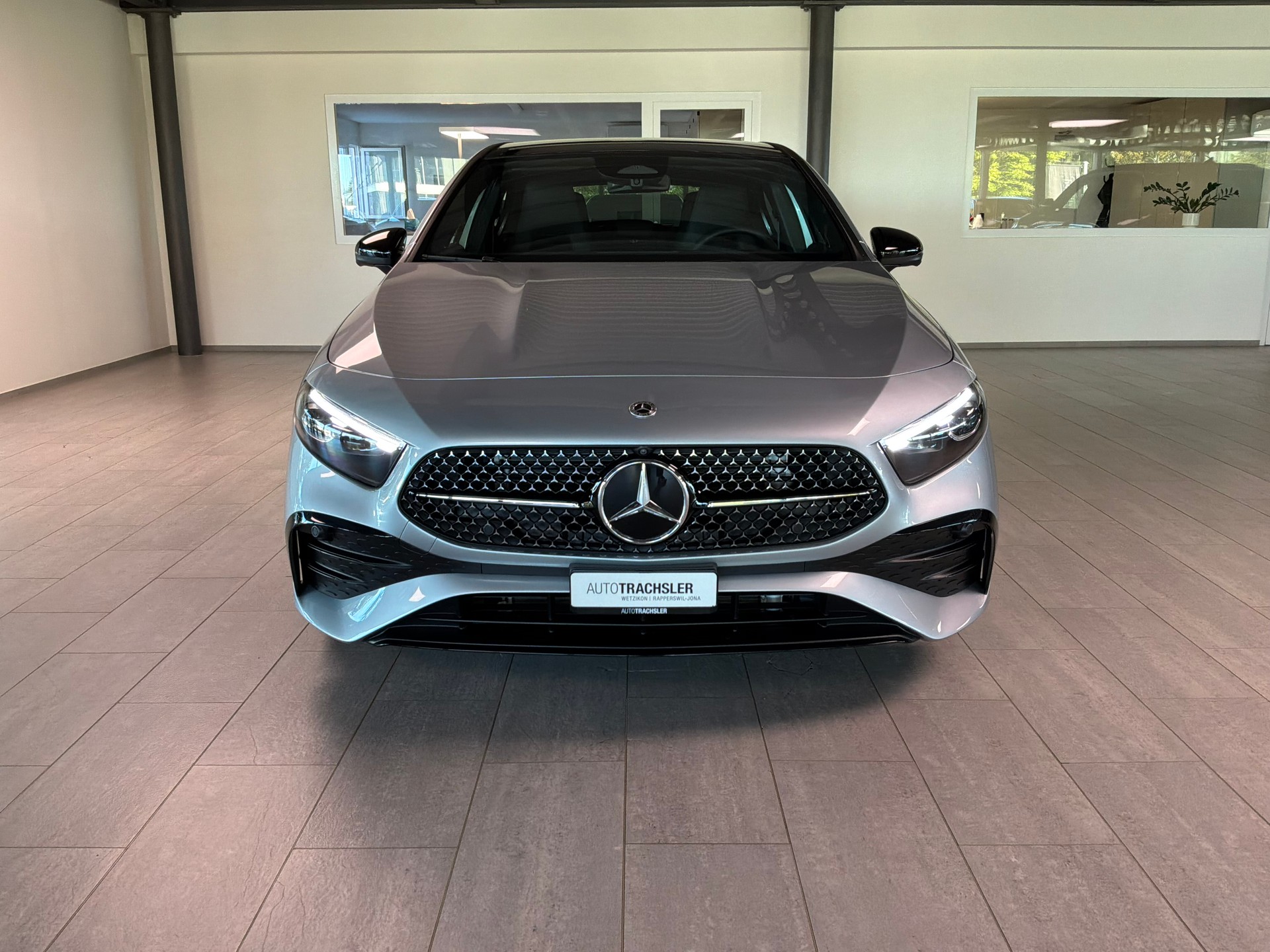 MERCEDES-BENZ A 220 4Matic 8G-DCT-image-1