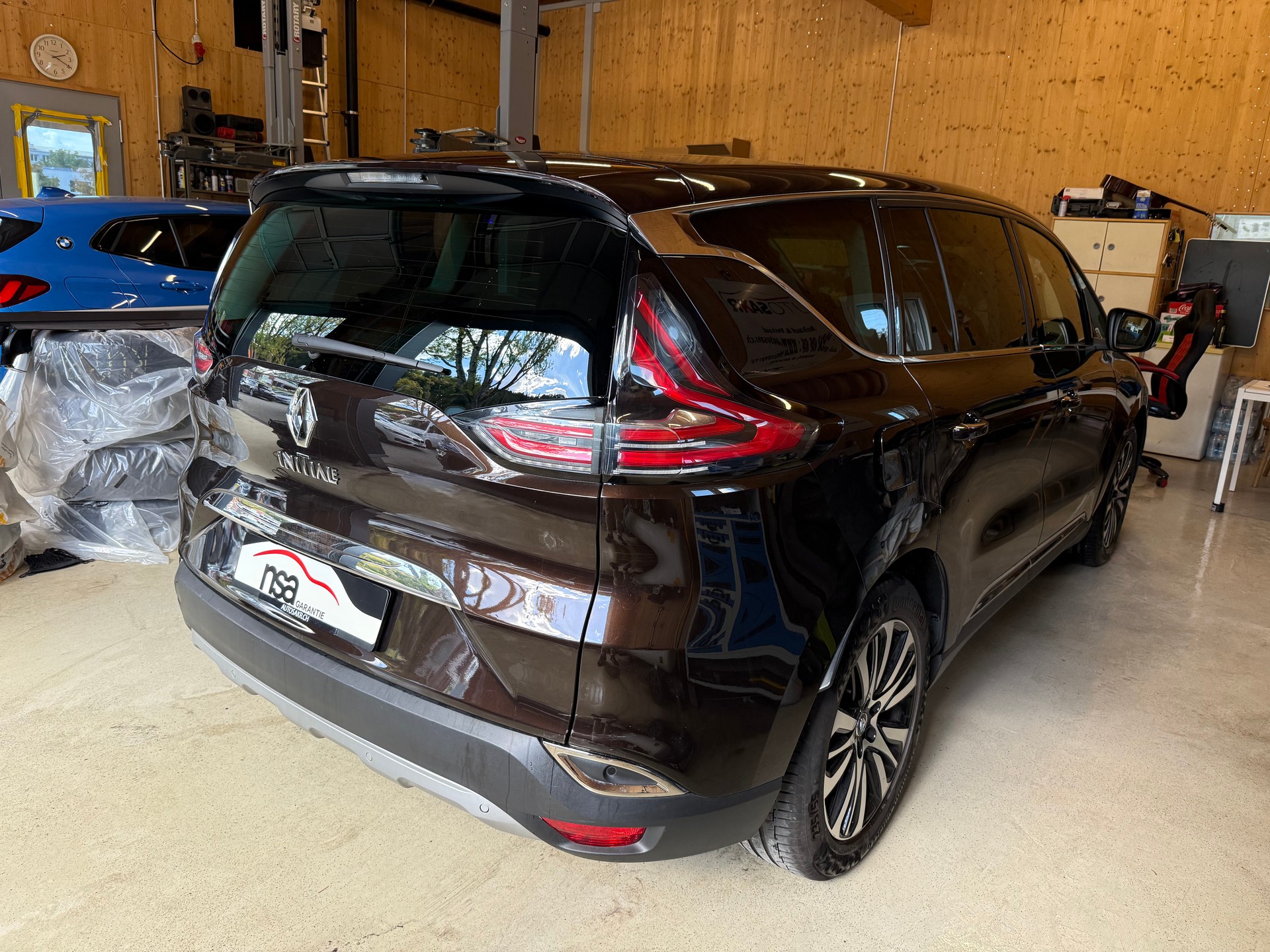 RENAULT Espace 1.6 TCe Initiale EDC-showroom-element-3