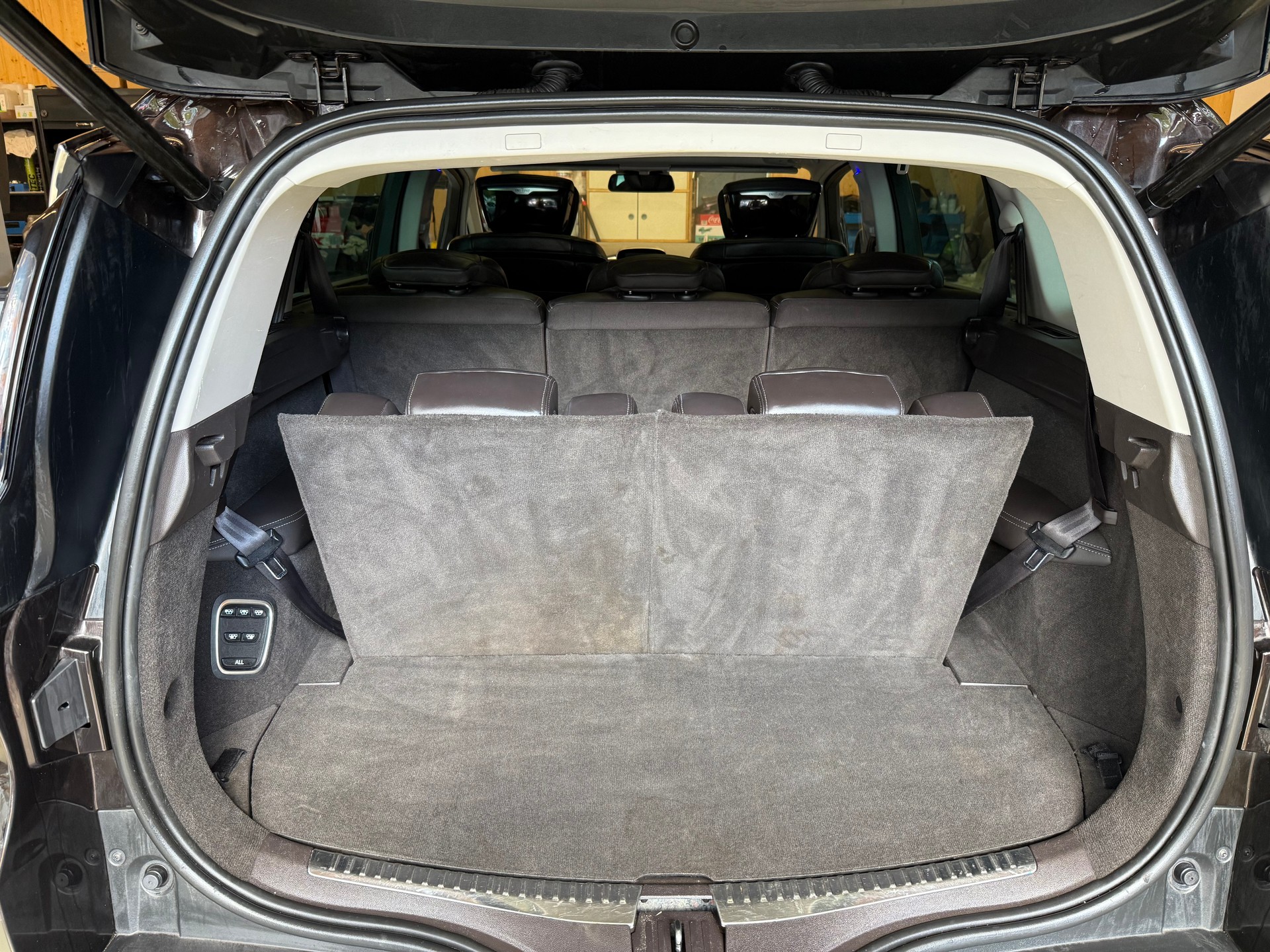 RENAULT Espace 1.6 TCe Initiale EDC-image-18