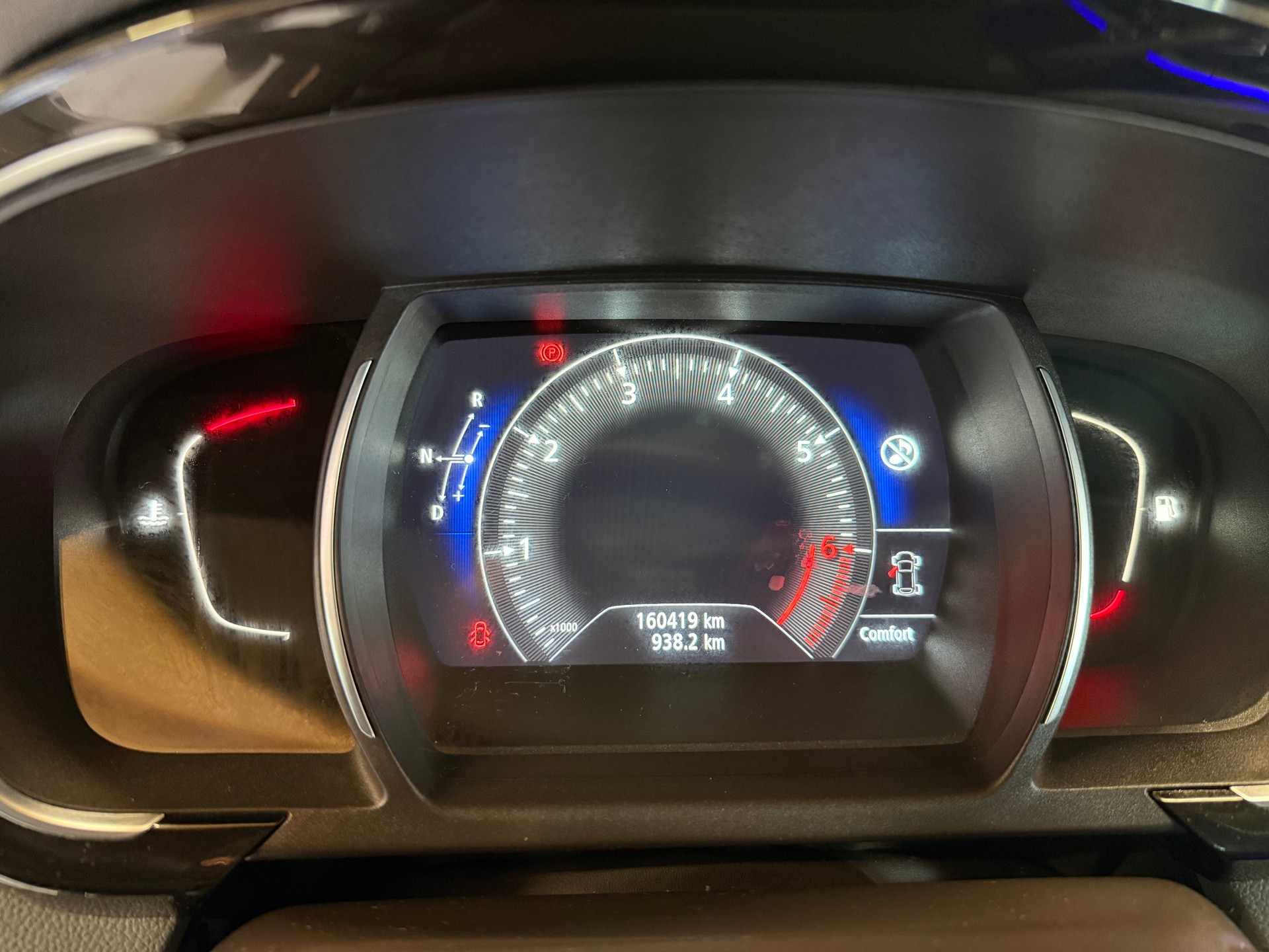 RENAULT Espace 1.6 TCe Initiale EDC-image-11
