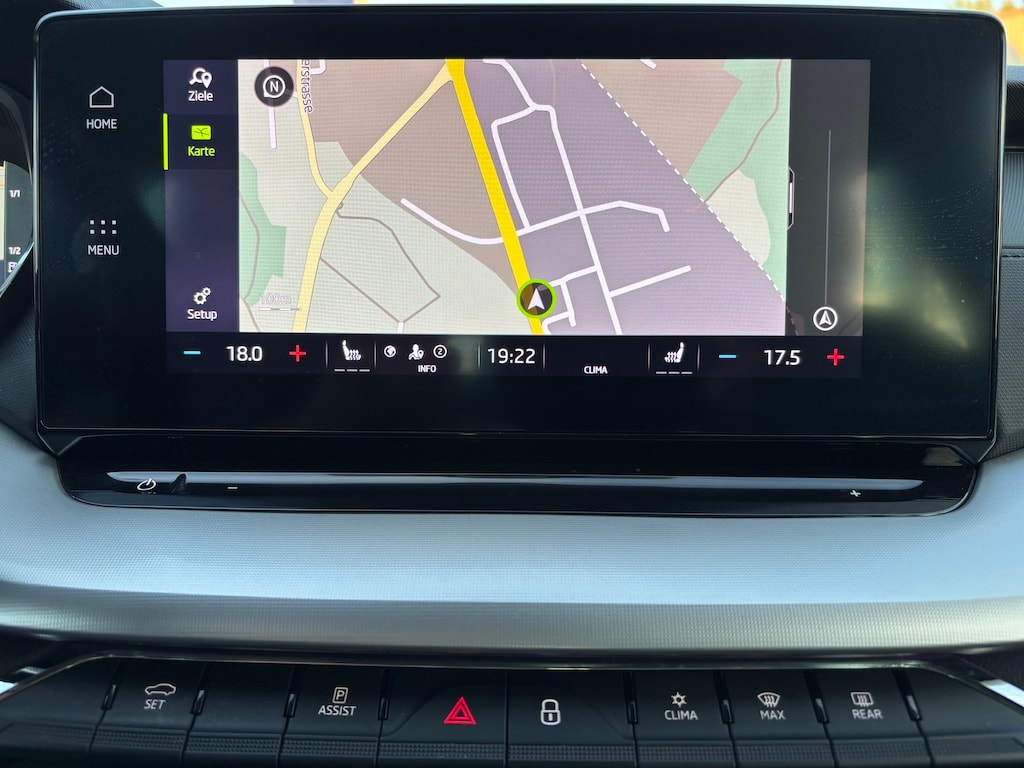 SKODA Octavia Combi 2.0 TDI DSG Ambition 4x4-image-10