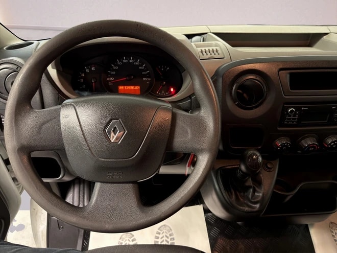 RENAULT Trafic ENERGY dCi 145-image-7