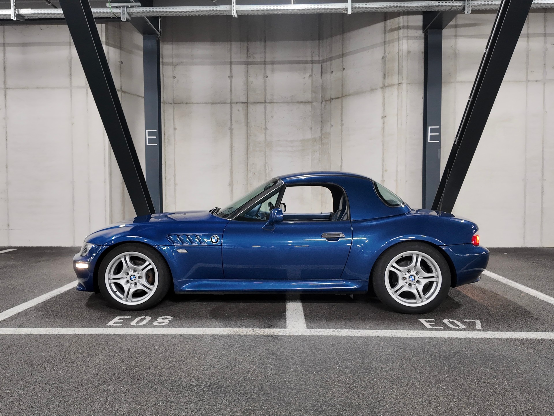 BMW Z3 2.8i Roadster / M-Technik / Hardtop / Topasblau / CH Fahrzeug / Frisch ab MFK-image-2
