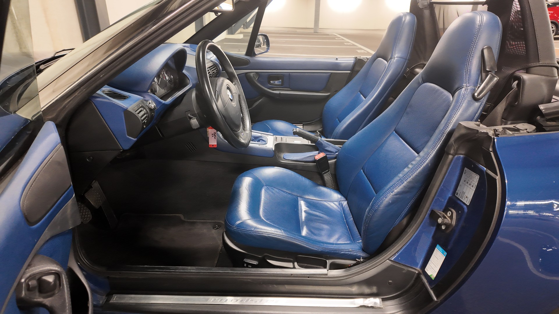 BMW Z3 2.8i Roadster / M-Technik / Hardtop / Topasblau / CH Fahrzeug / Frisch ab MFK-image-9