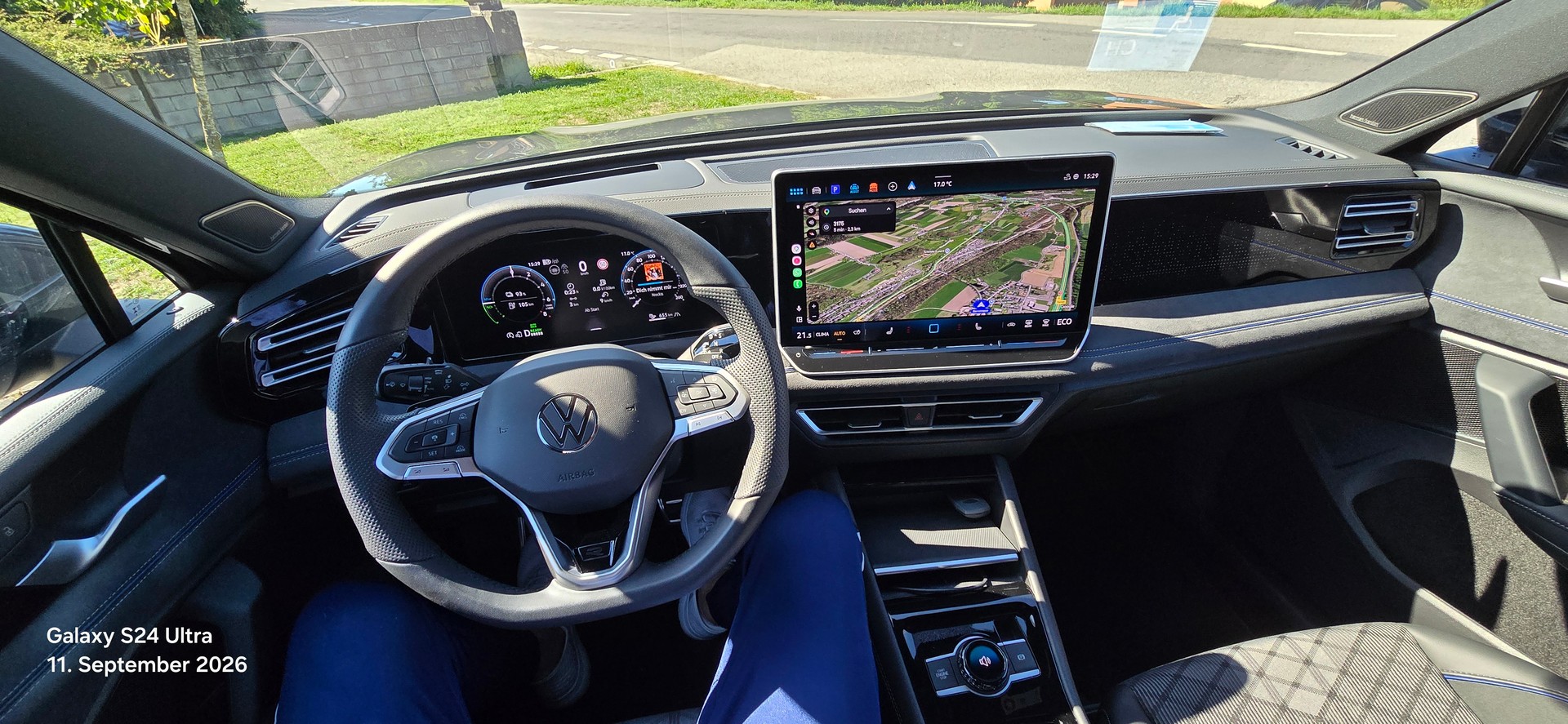 VW 1.5 TSI PHEV R-Line DSG (Plug-in-Hybrid)-image-2