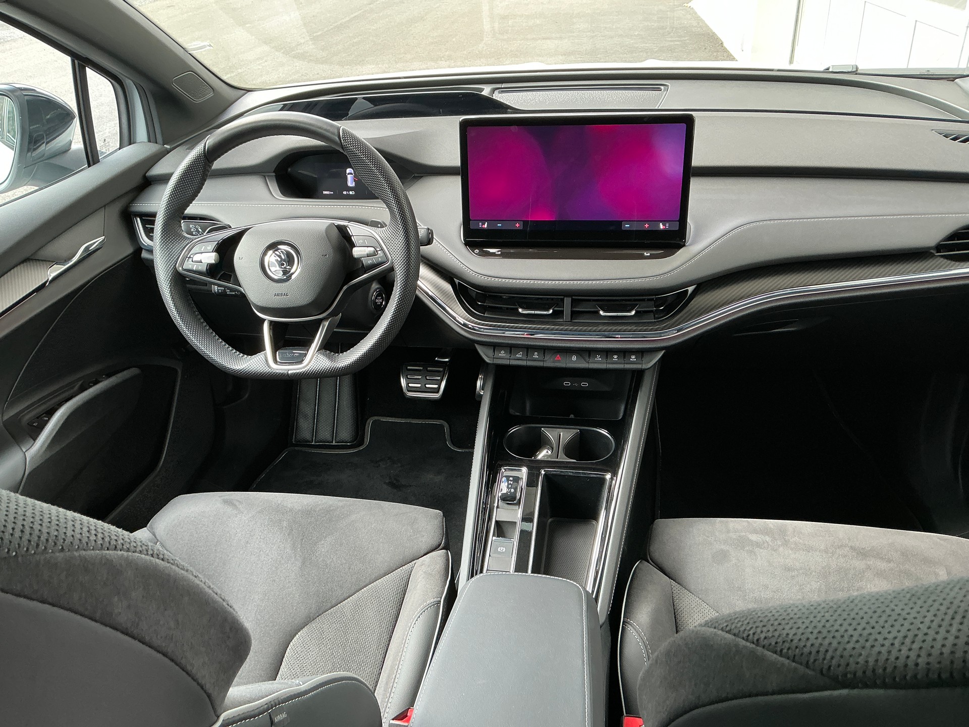 SKODA Enyaq 85x SportLine-image-7