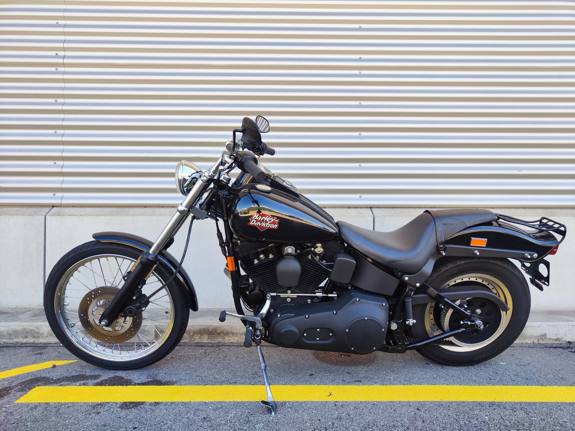 HARLEY-DAVIDSON FXSTB Night Train-showroom-element-1