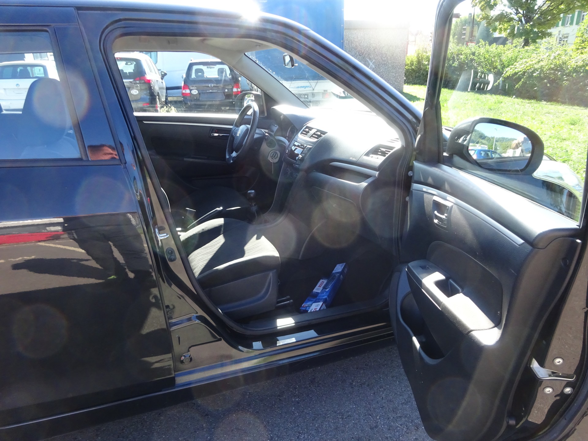 SUZUKI Swift 1.2i 16V GL-image-3