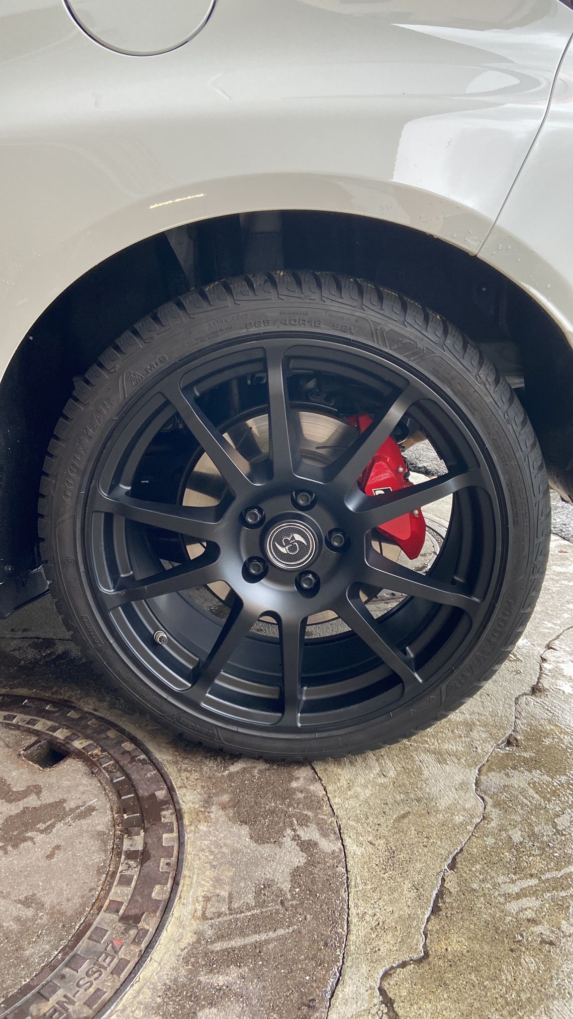 TOYOTA 1.6 Turbo Sport 4x4-image-5