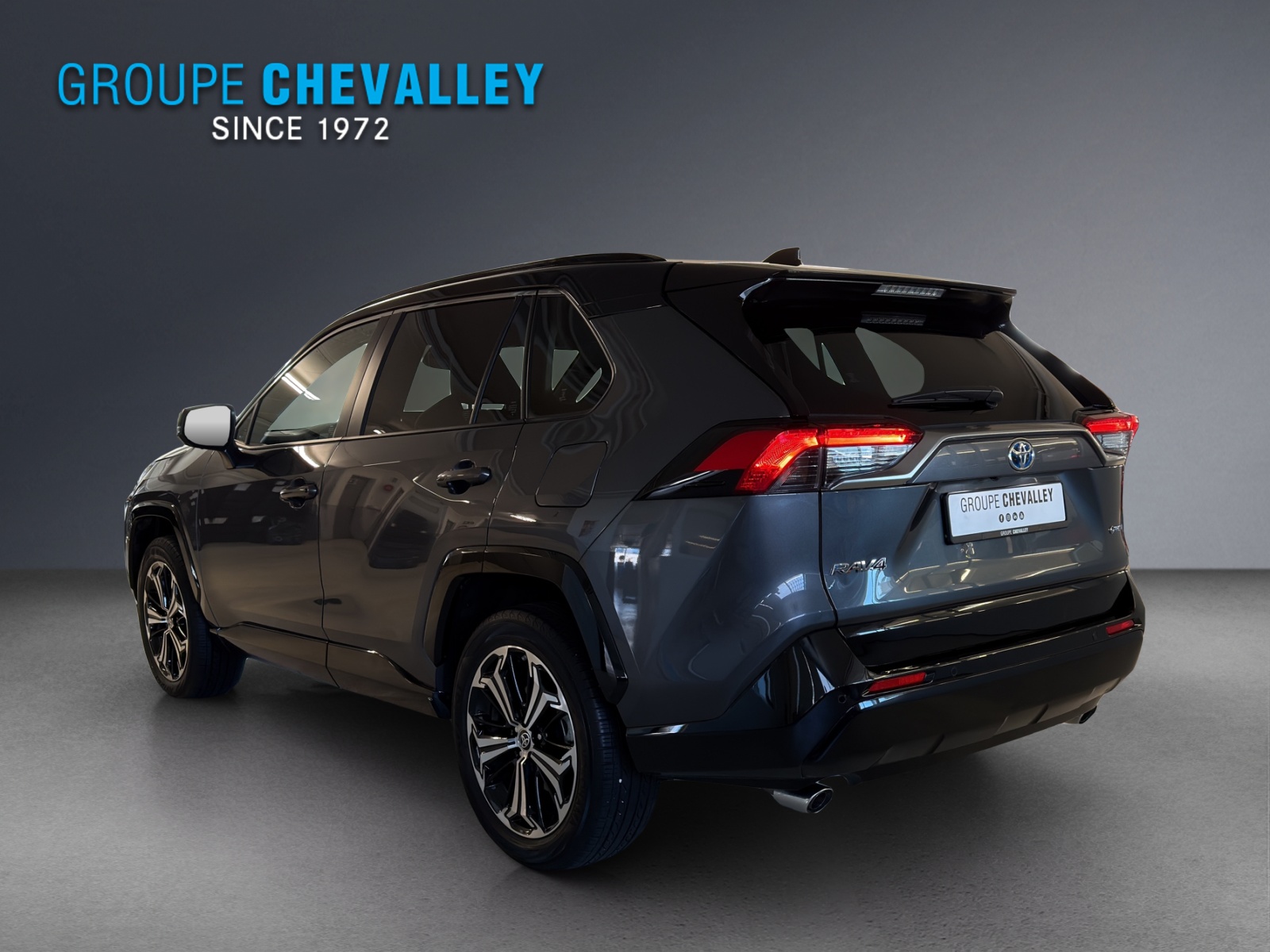 TOYOTA RAV-4 2.5PHEV Platinum4WD-image-3
