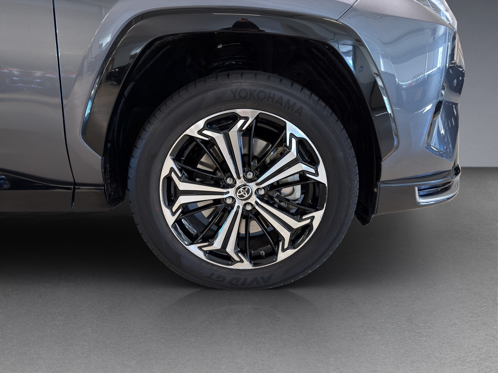 TOYOTA RAV-4 2.5PHEV Platinum4WD-image-16