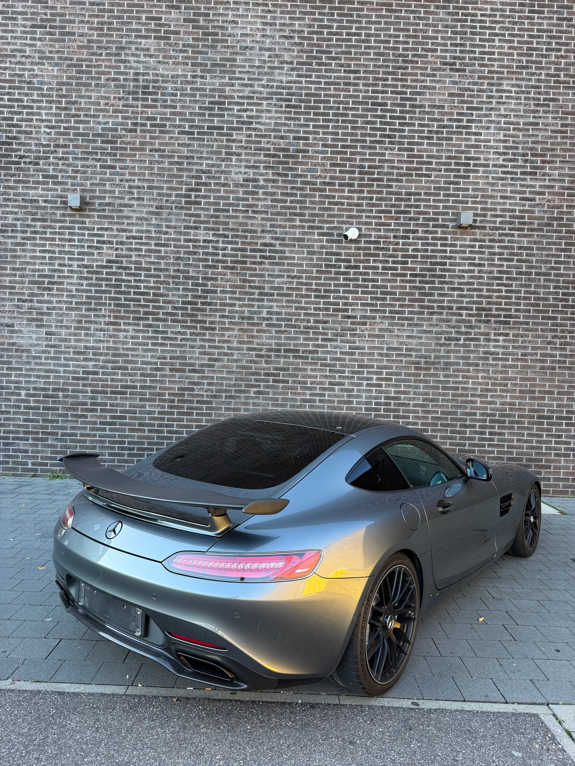 MERCEDES-BENZ AMG GT-image-0