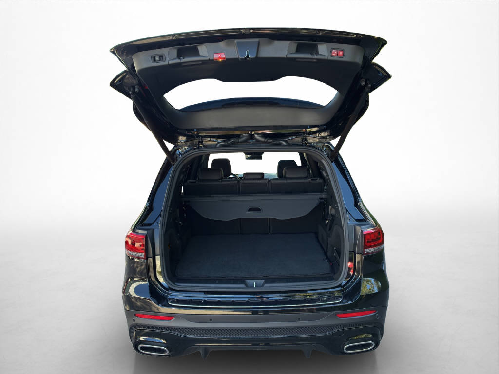 MERCEDES-BENZ GLB 250 AMG Line 4Matic-image-8