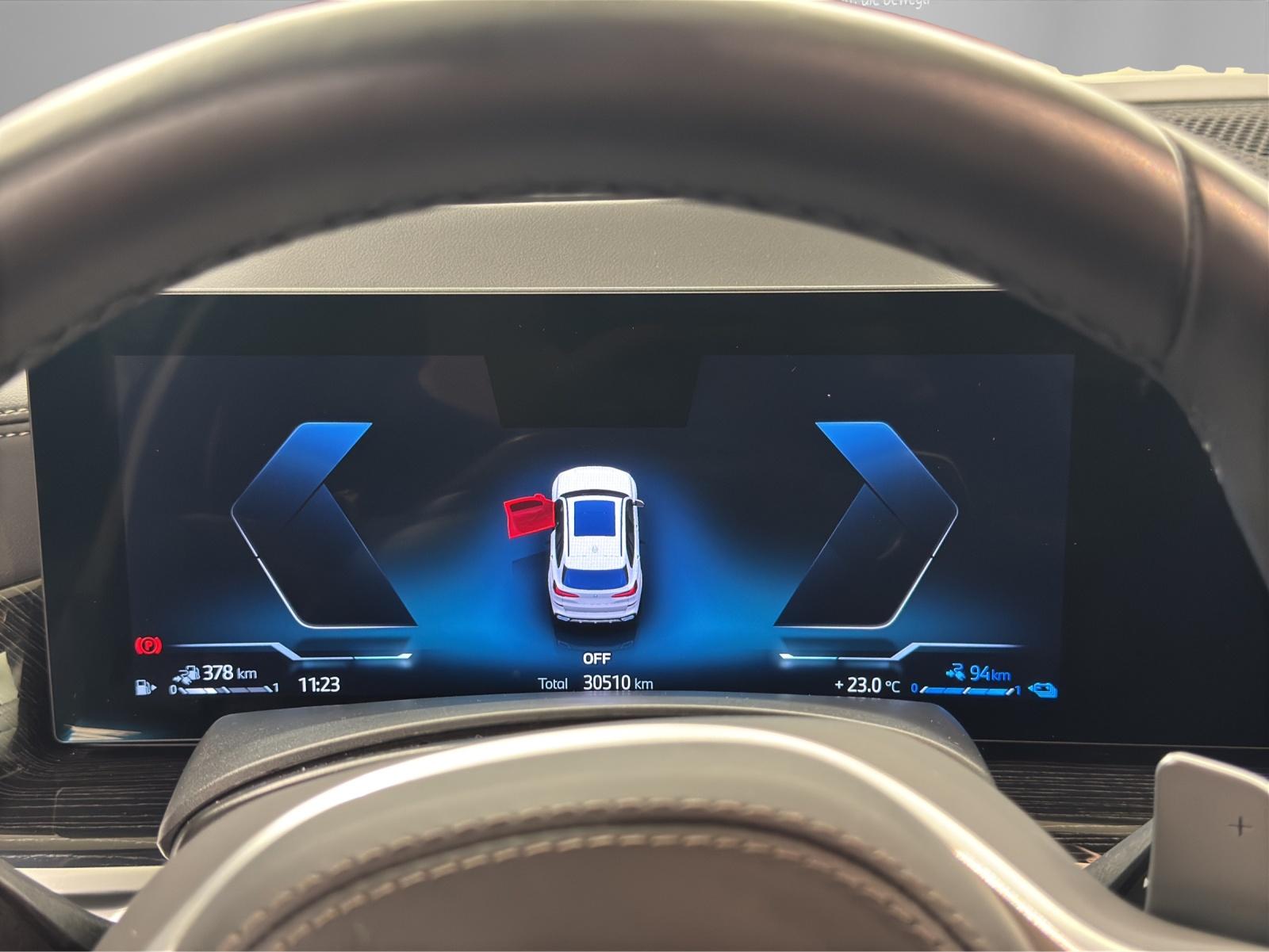 BMW X5 50e xDrive SAG-image-16
