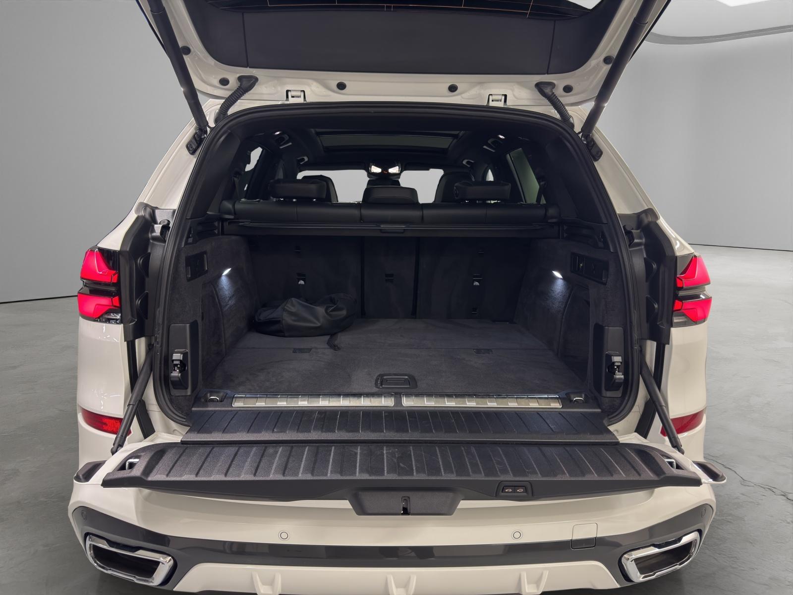 BMW X5 50e xDrive SAG-image-9