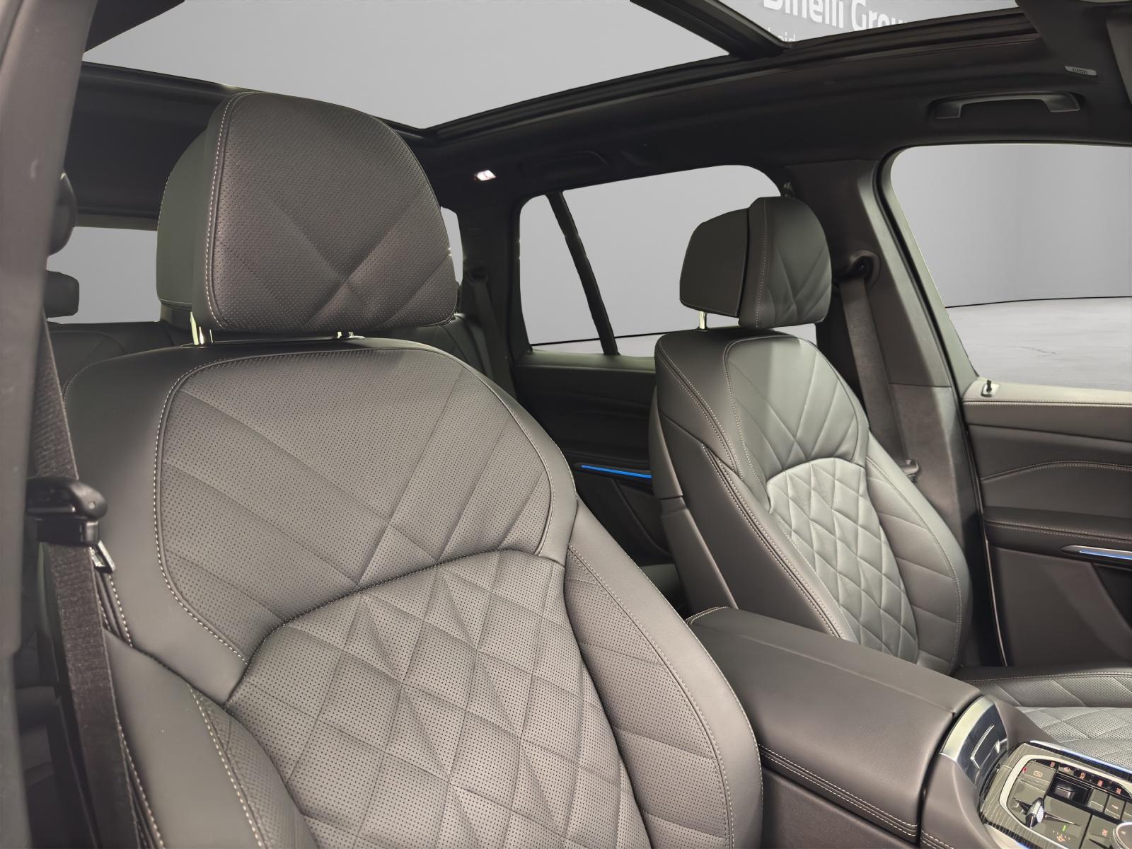 BMW X5 50e xDrive SAG-image-14