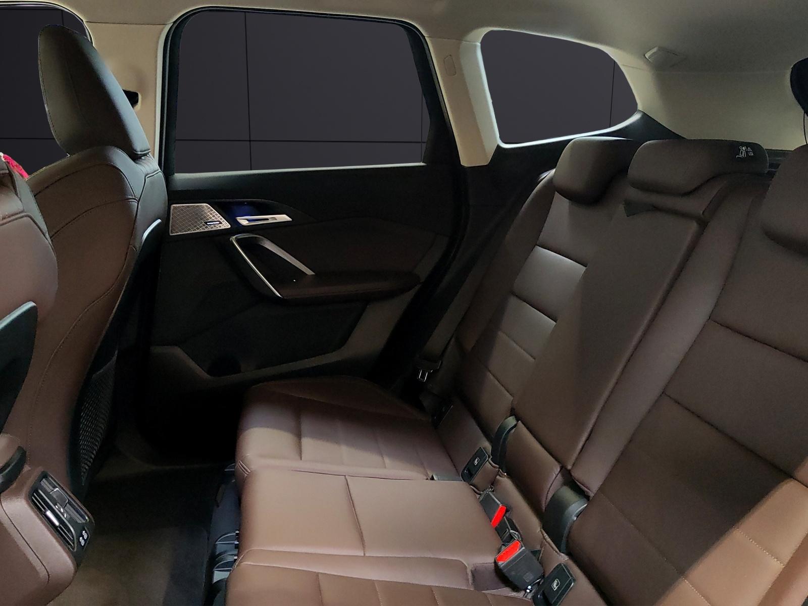 BMW X1 U11 23d xDrive-image-17