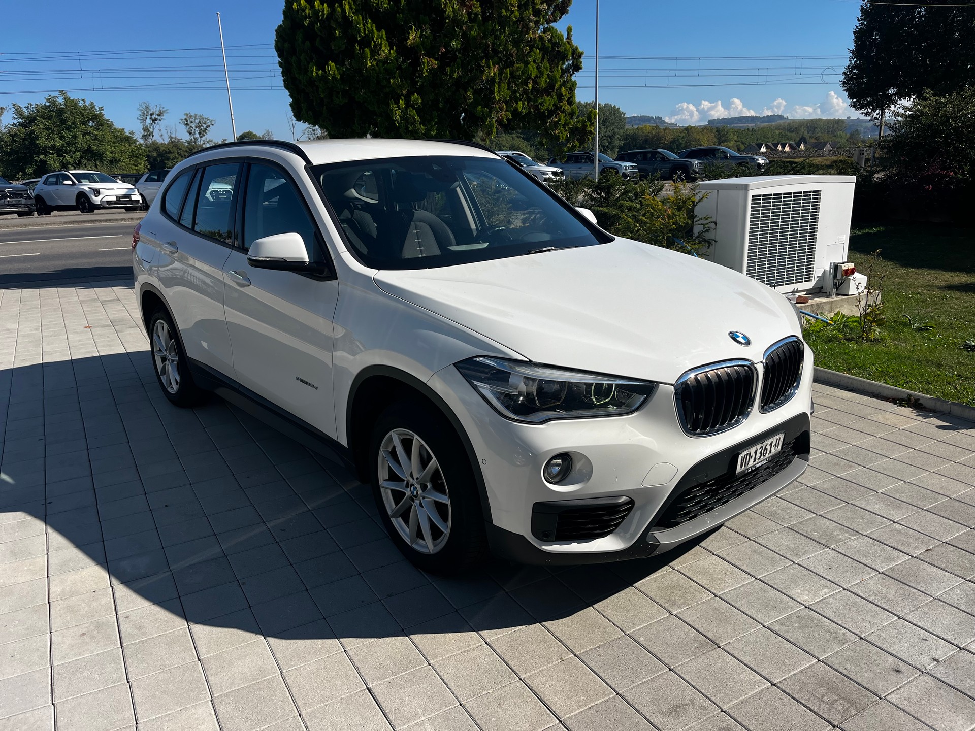 BMW X1 sDrive 18d xLine Steptronic-image-0