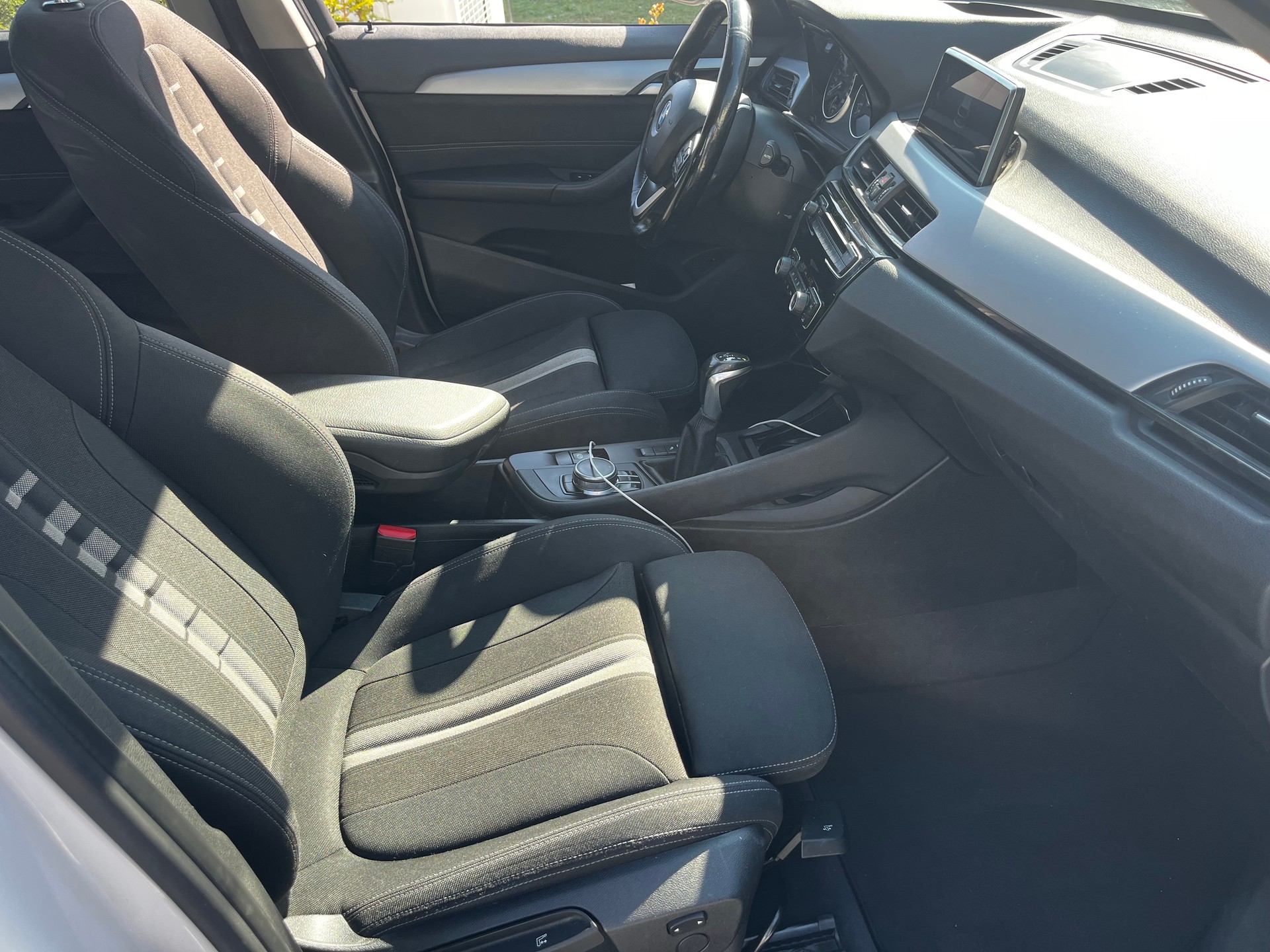 BMW X1 sDrive 18d xLine Steptronic-image-10
