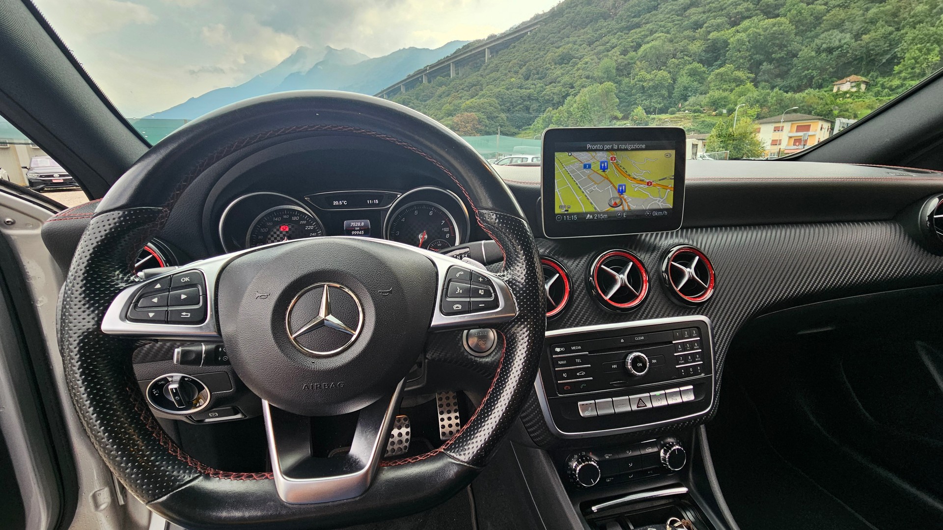 MERCEDES-BENZ A 250 Sport Active Star7G-DCT-image-6