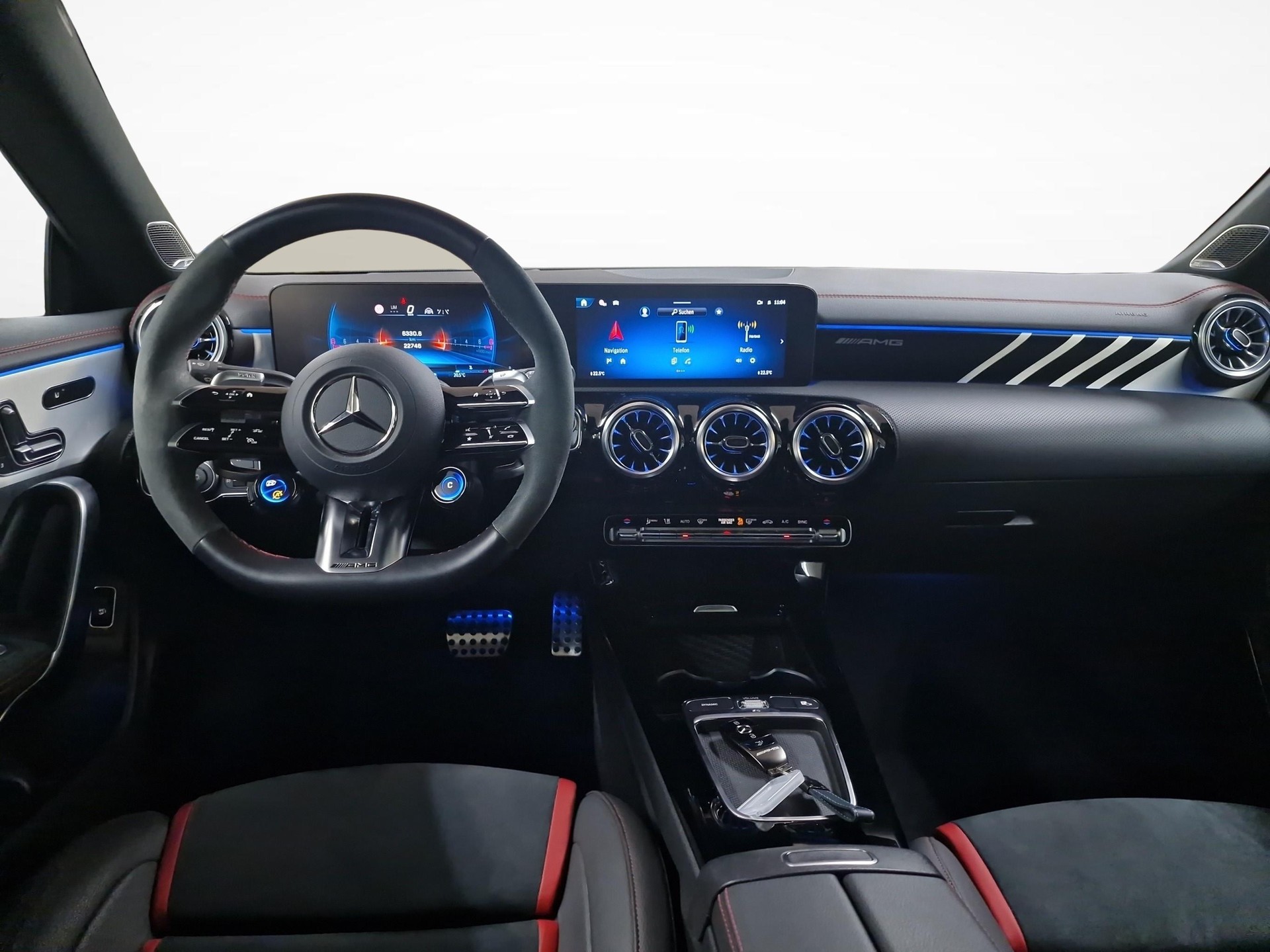 MERCEDES-BENZ CLA-Klasse X118 Shooting Brake CLA 45 S AMG 4matic+-image-8