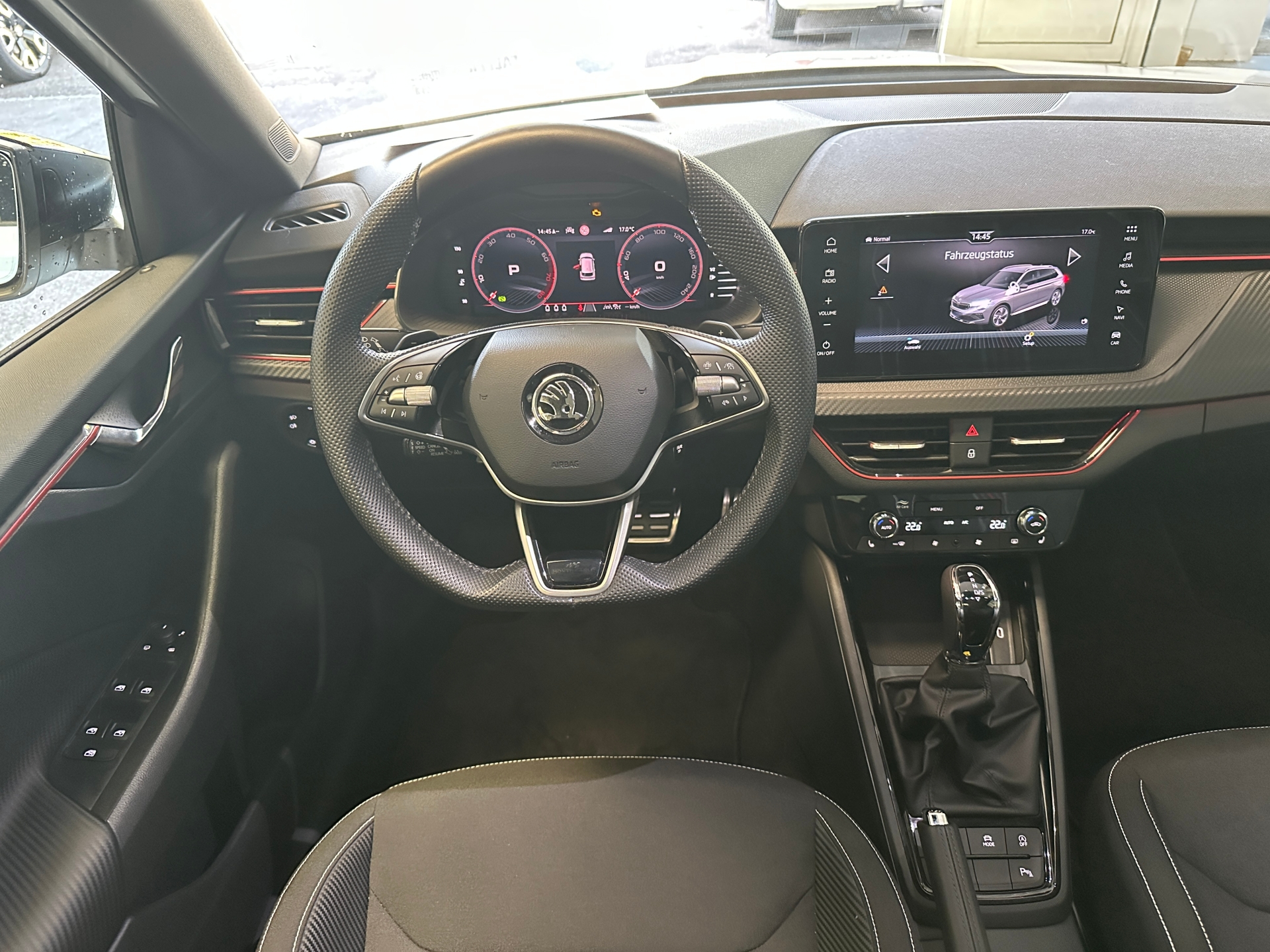 SKODA Kamiq 1.0 TSI Monte Carlo DSG-image-9