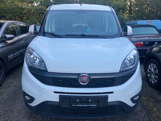 FIAT Doblo Kombi L1 1.6 JTD 105 Base-image-1