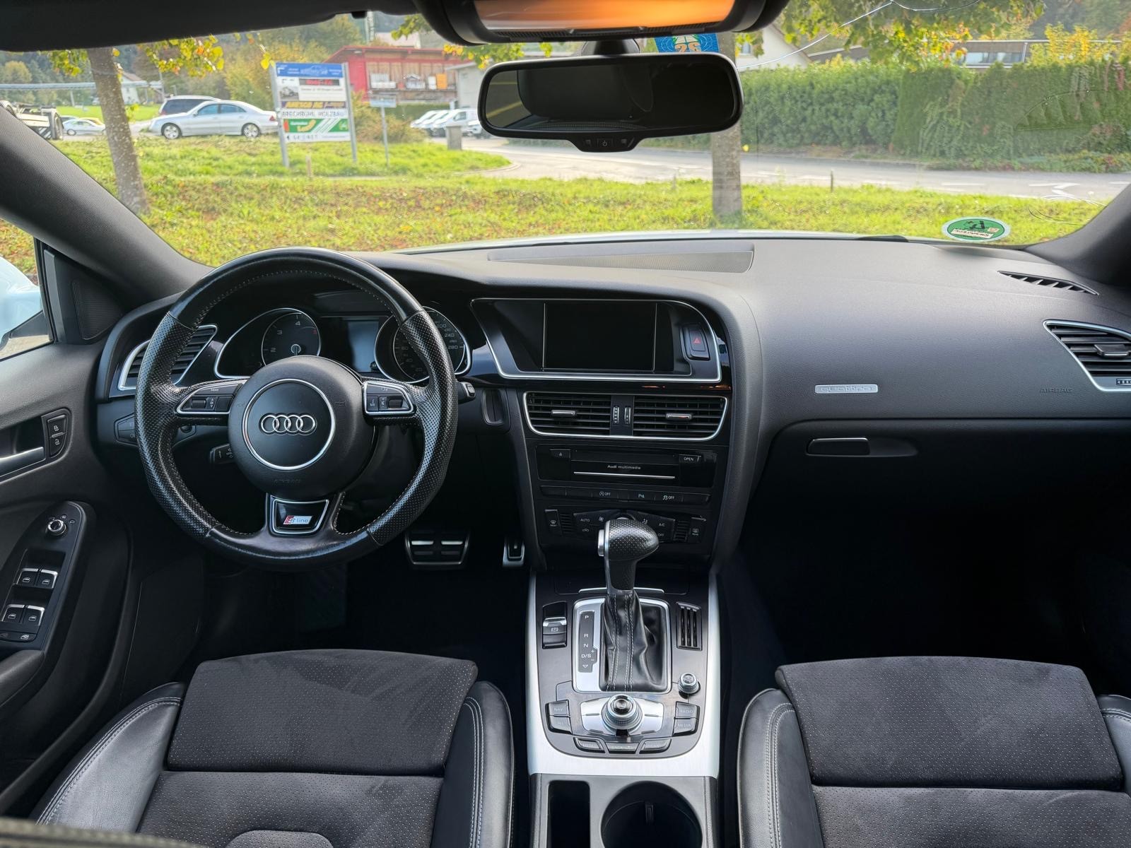AUDI A5 Sportback 2.0 TDI quattro S-tronic-image-8