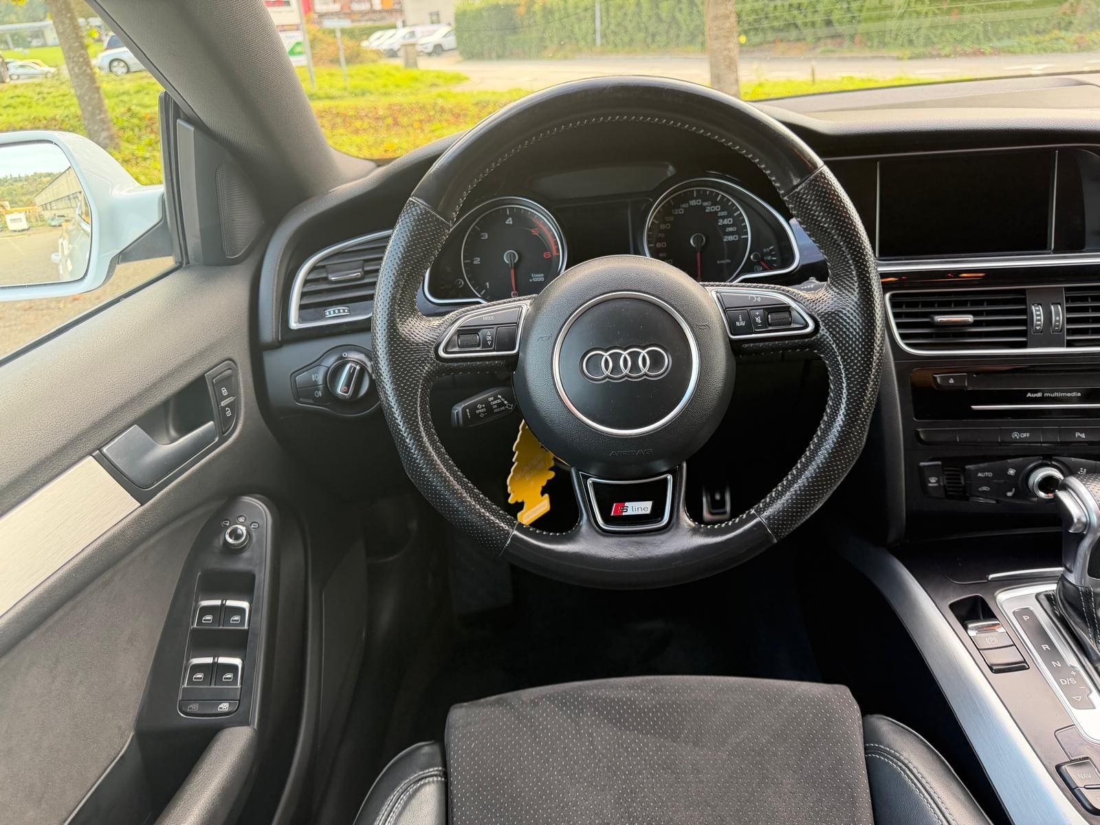 AUDI A5 Sportback 2.0 TDI quattro S-tronic-image-9
