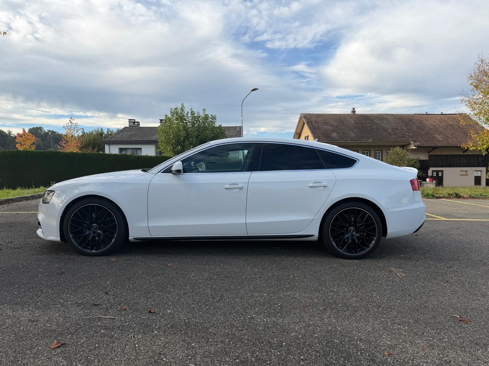 AUDI A5 Sportback 2.0 TDI quattro S-tronic-image-4