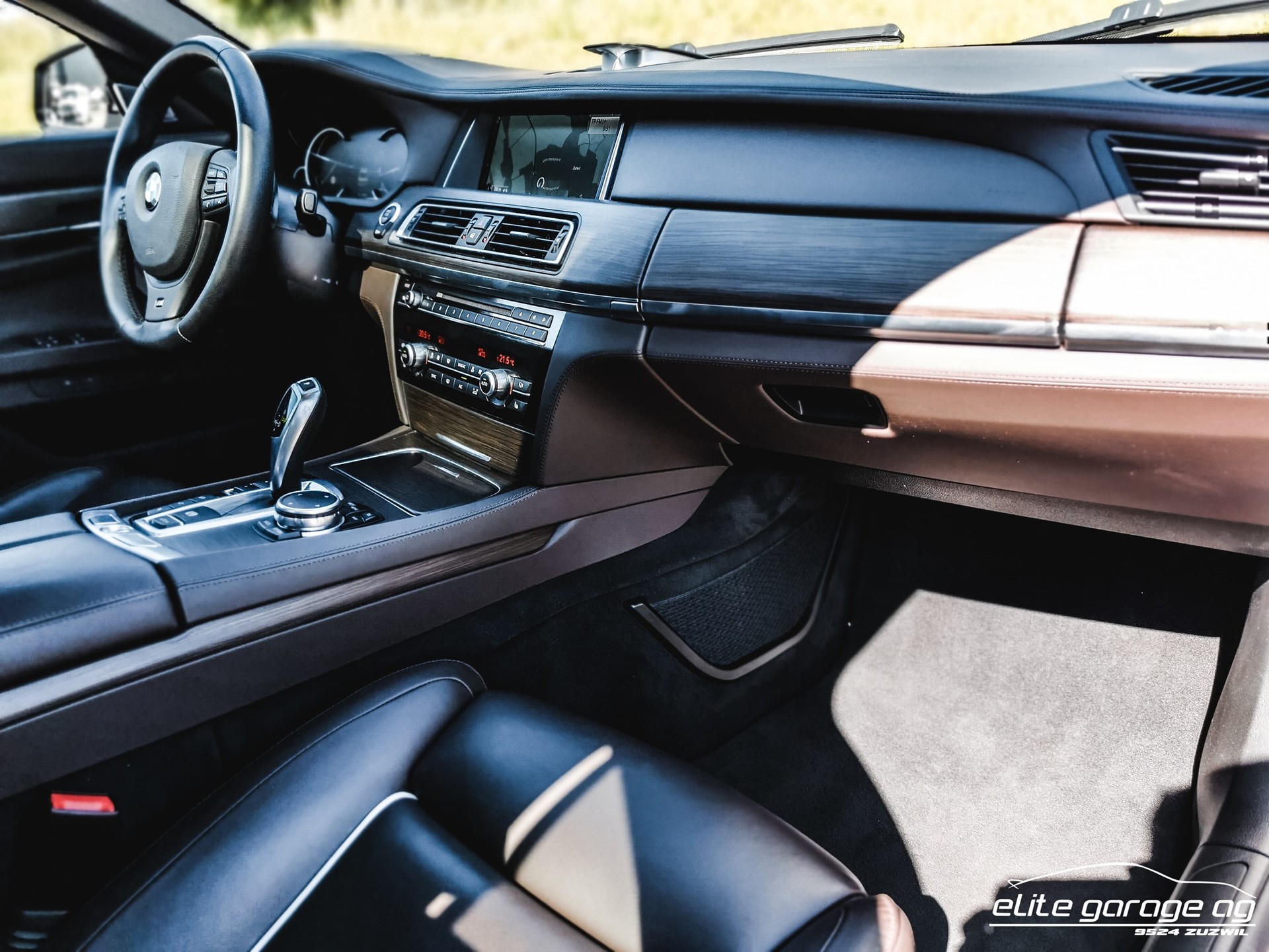 BMW 750i xDrive M-Sport-image-13