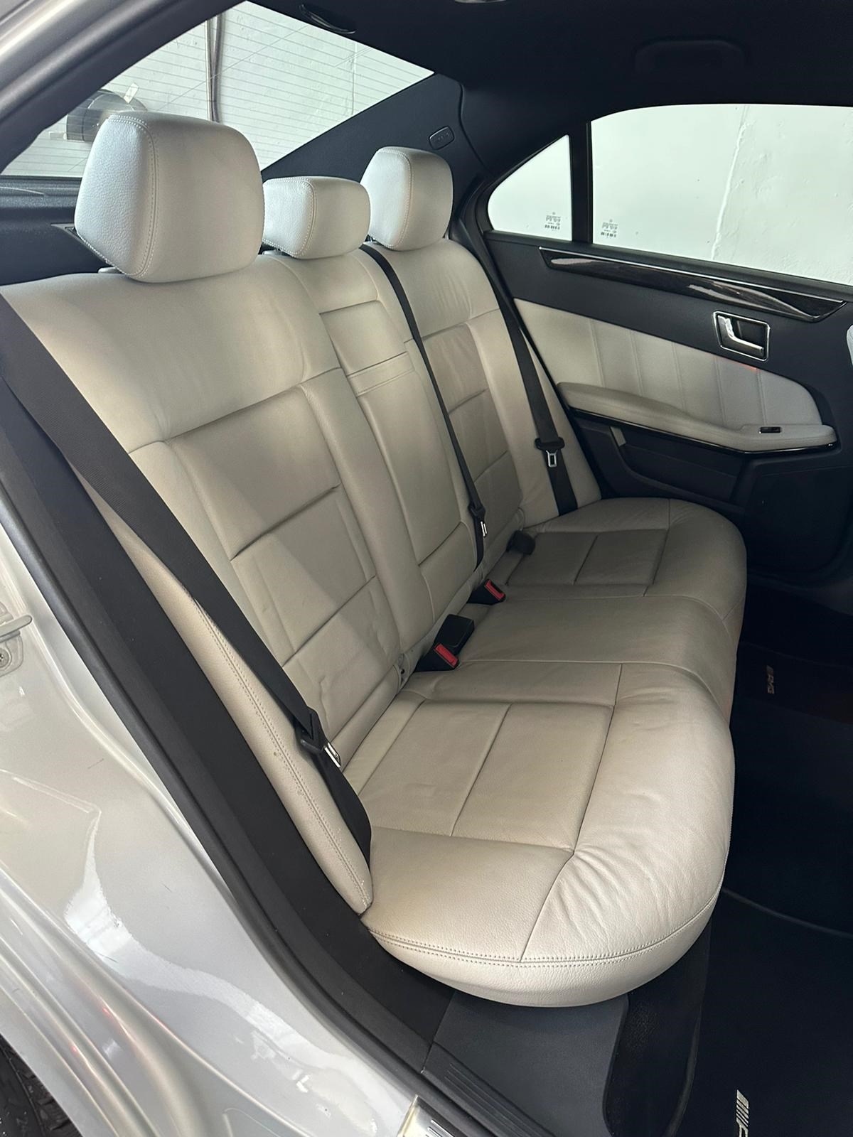 MERCEDES-BENZ E 350 CGI BlueEfficiency Elégance 7G-Tronic-image-18