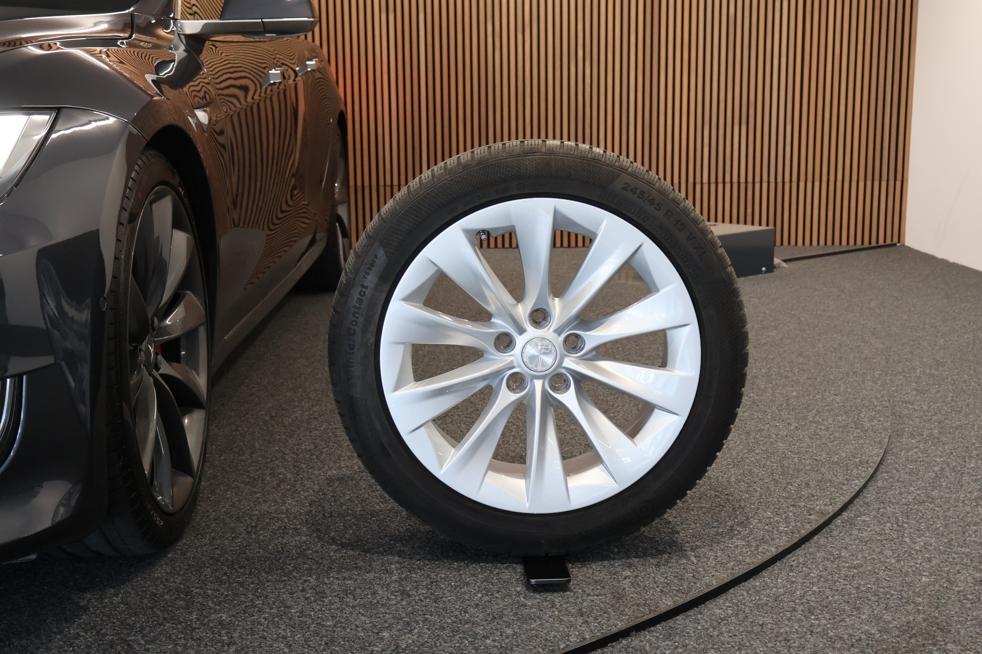 TESLA Model S 100 D Performance-image-29