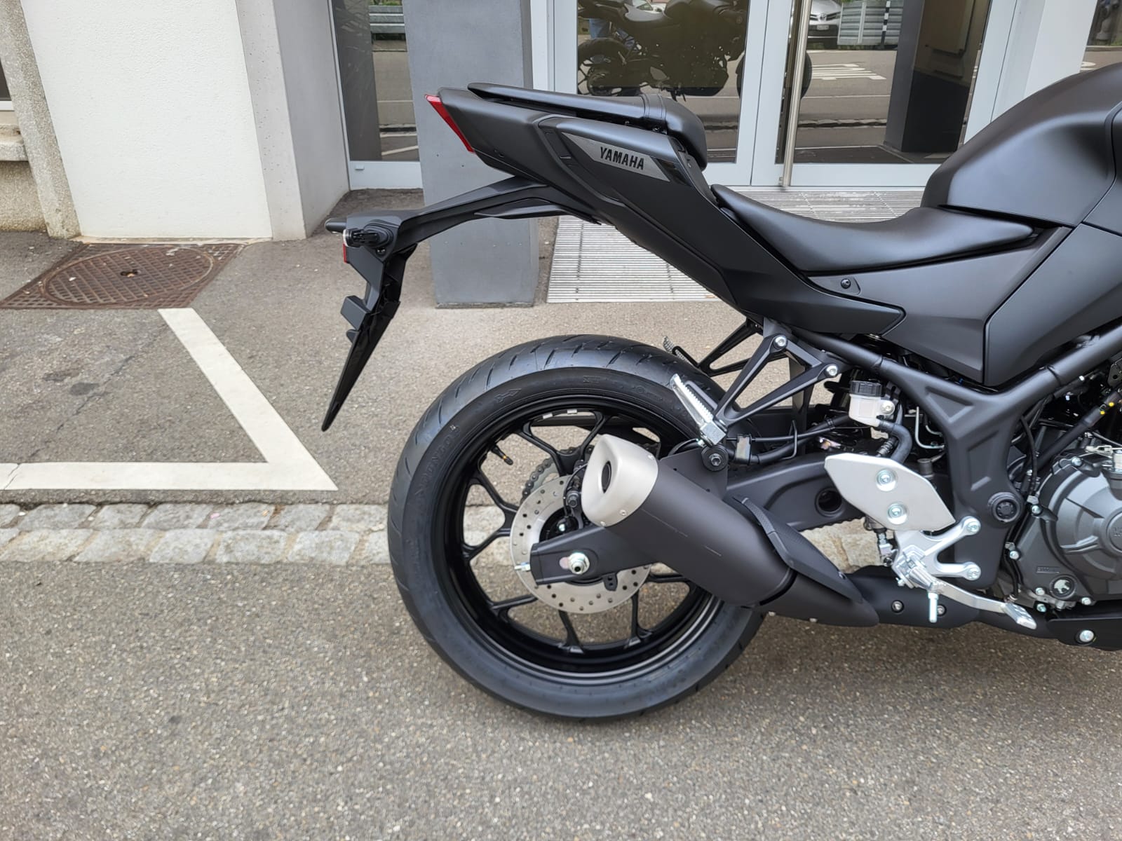 YAMAHA MT-03-showroom-element-3