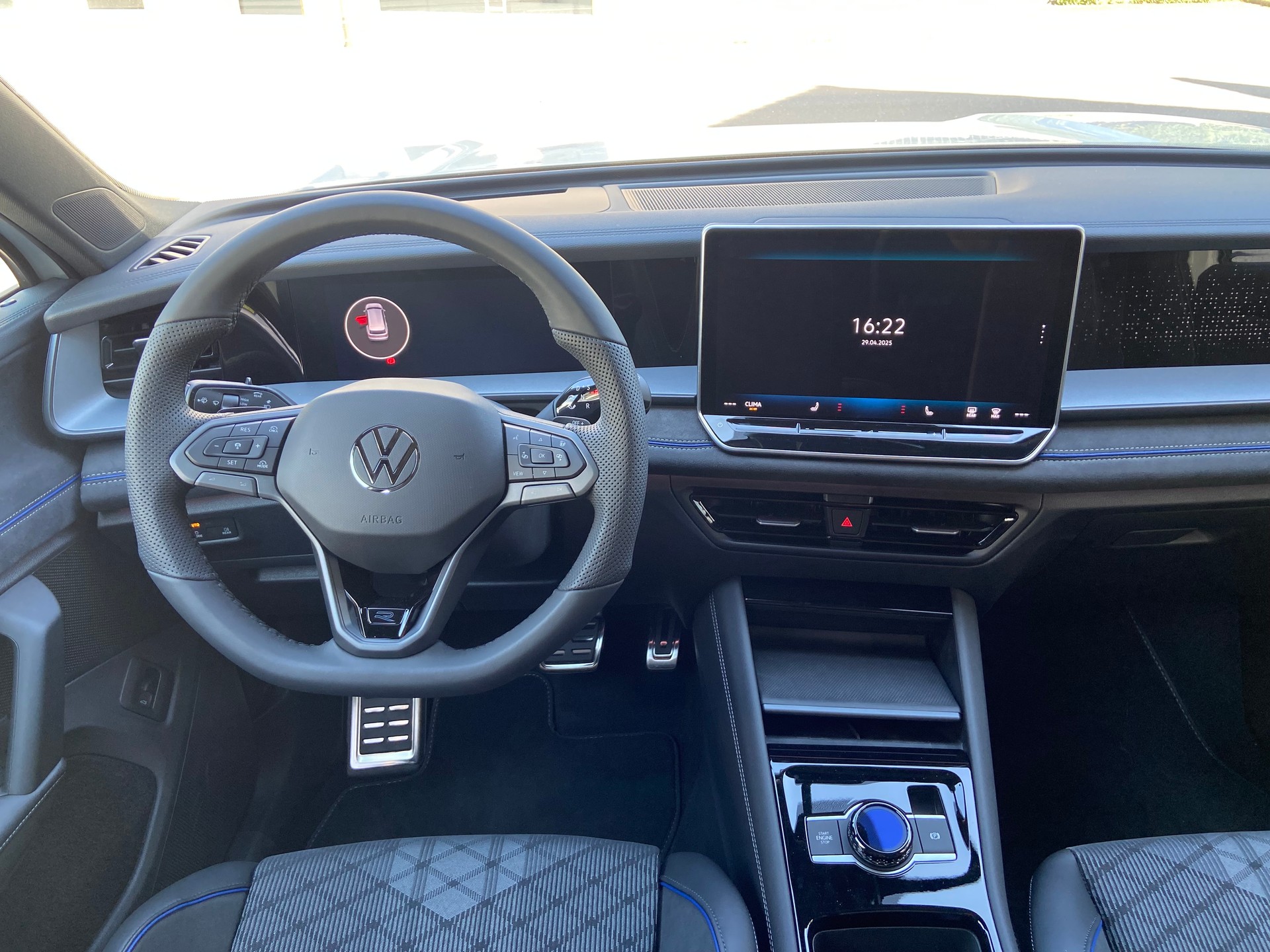 VW Tayron 2.0 TSI R-Line UNITED DSG 4Motion-image-7