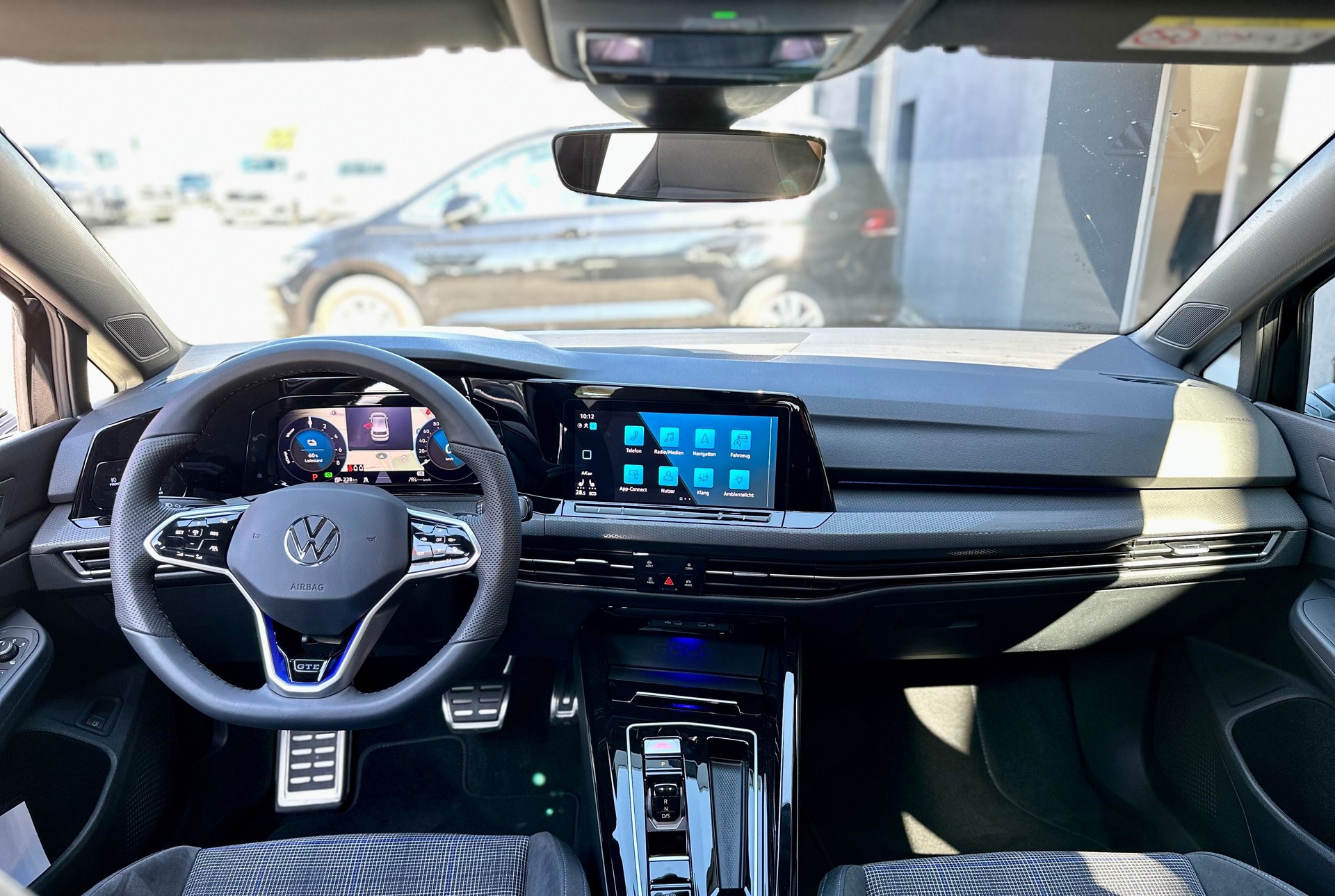 VW Golf 1.4 TSI PHEV GTE-image-8