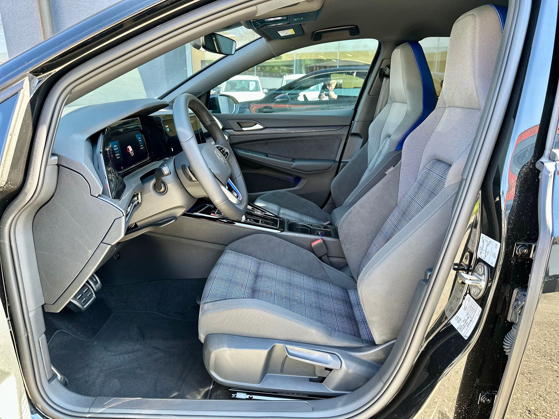 VW Golf 1.4 TSI PHEV GTE-image-6
