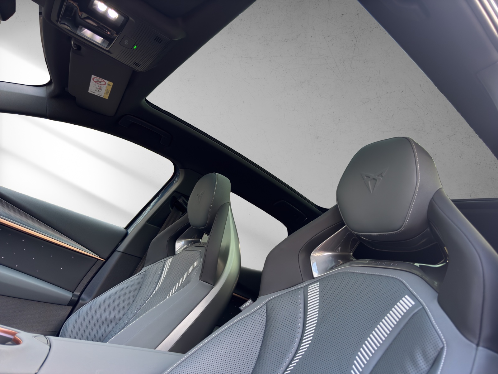 CUPRA Tavascan Type 10 77 kWh Extreme-image-10