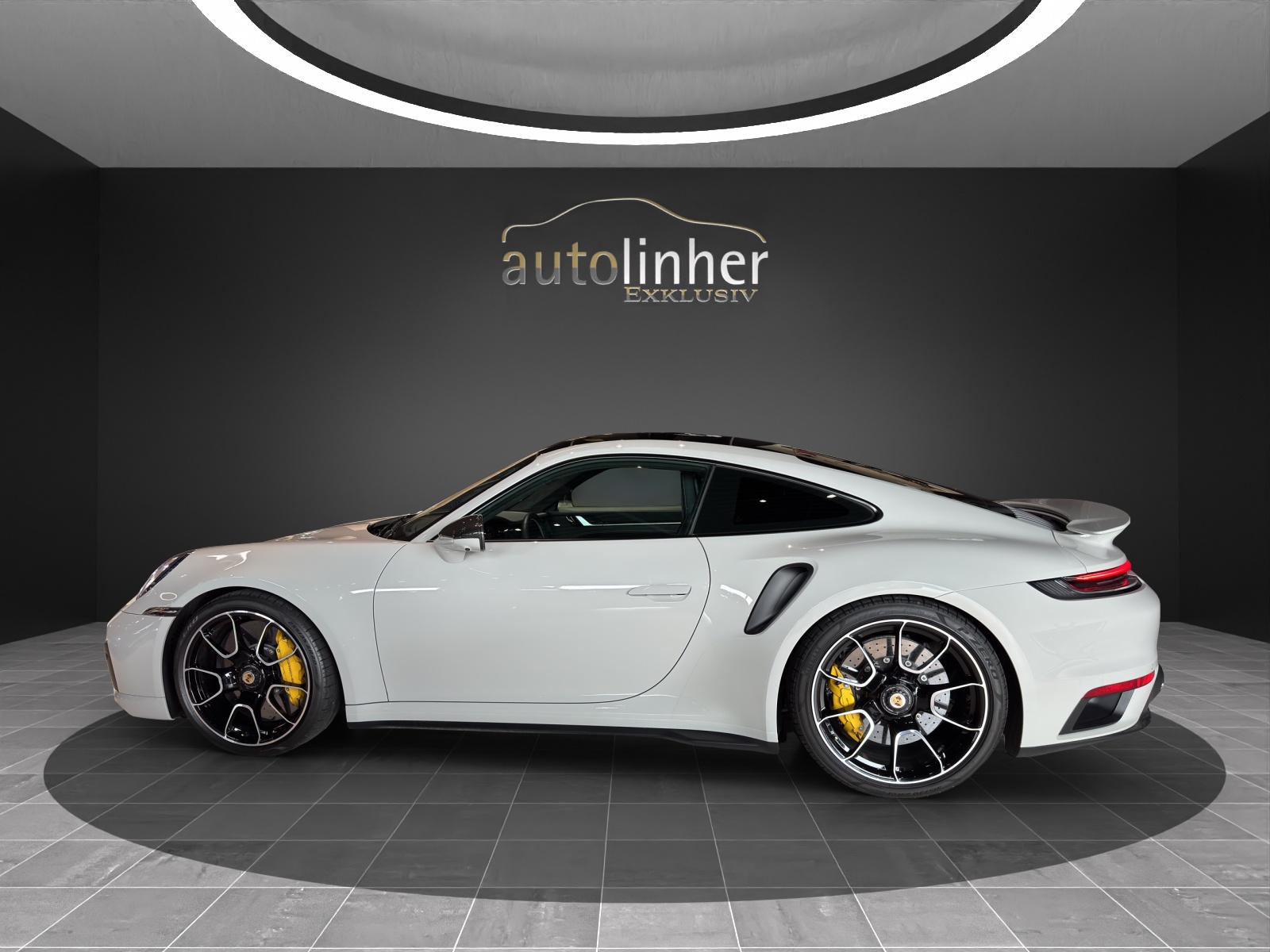 PORSCHE 911 Turbo S PDK-image-1